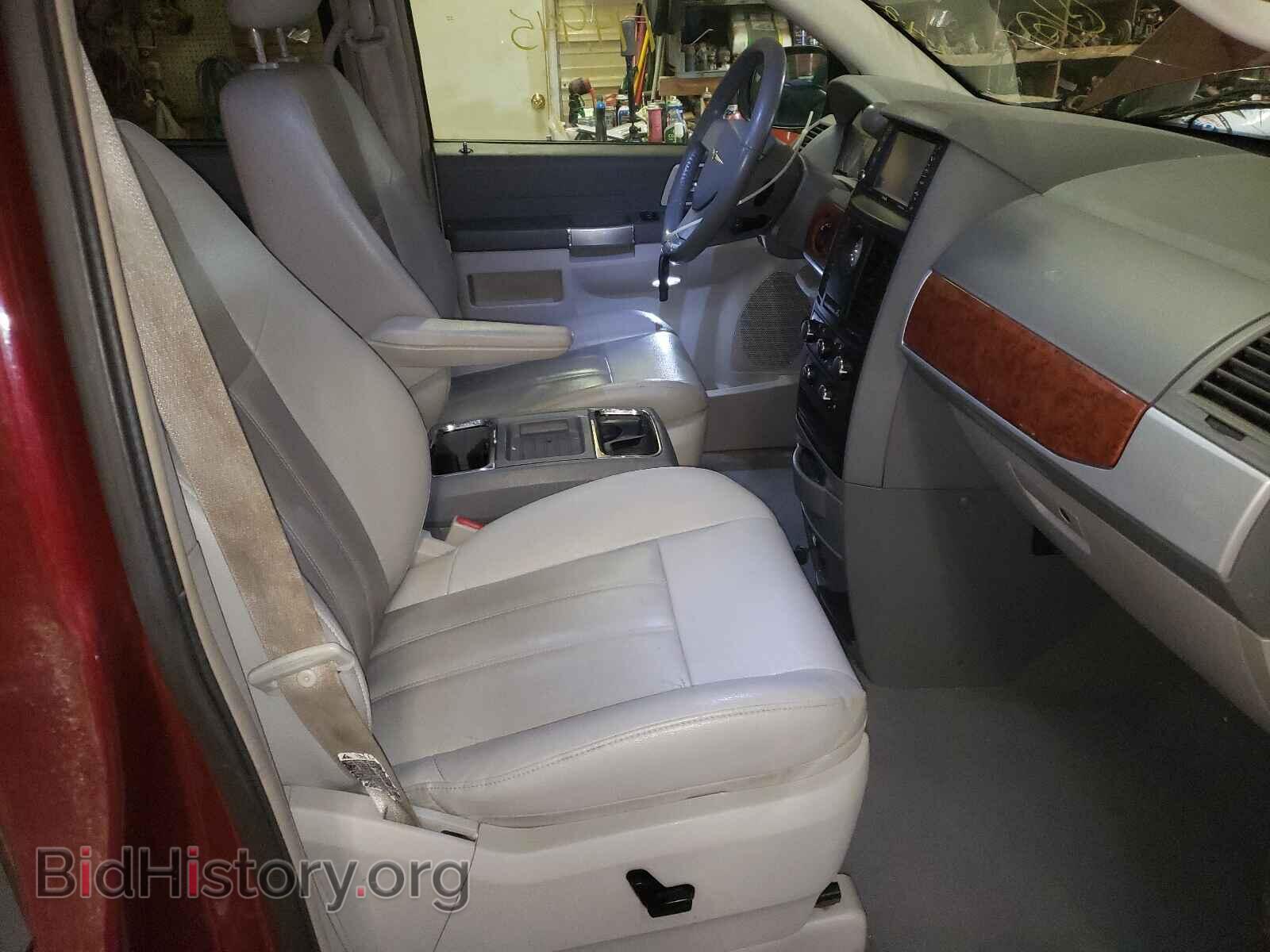 2008 CHRYSLER MINIVAN - VIN: 2A8HR54P78R694726 - Фото 5