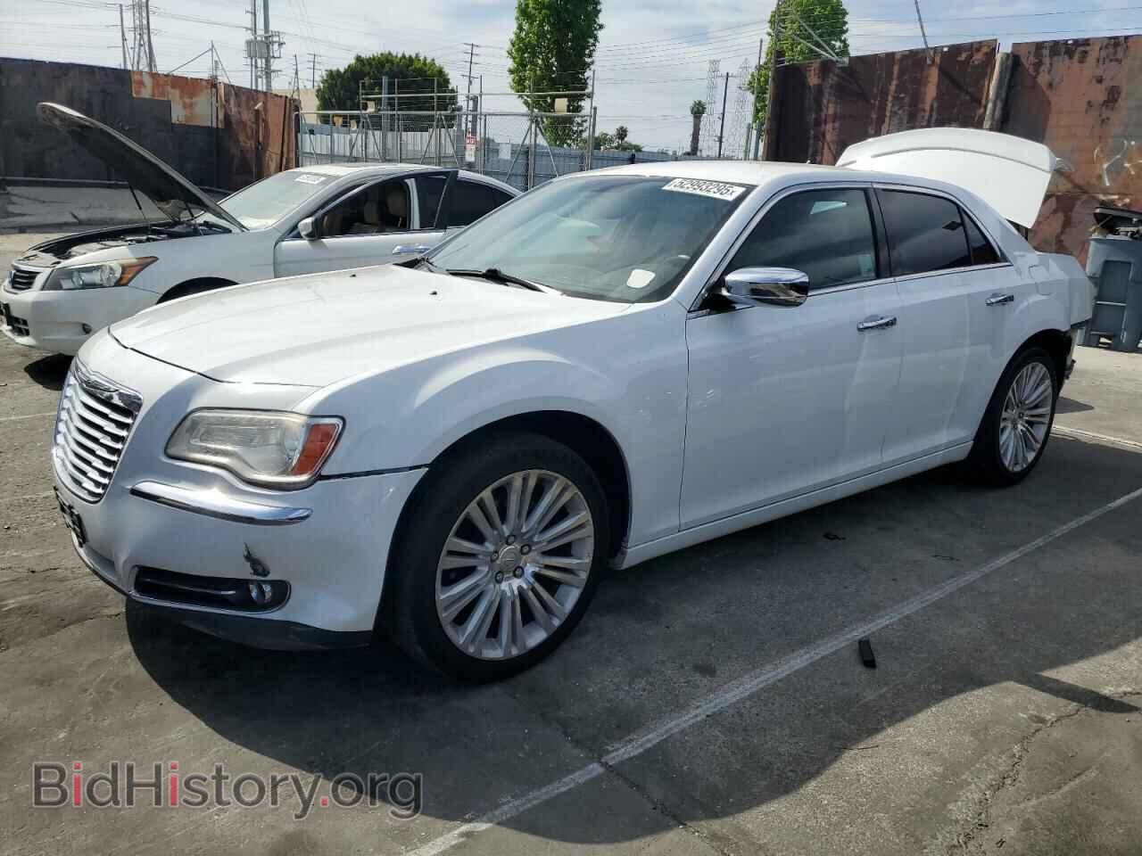 Фотография 2C3CCACGXCH200827 - CHRYSLER 300 2012