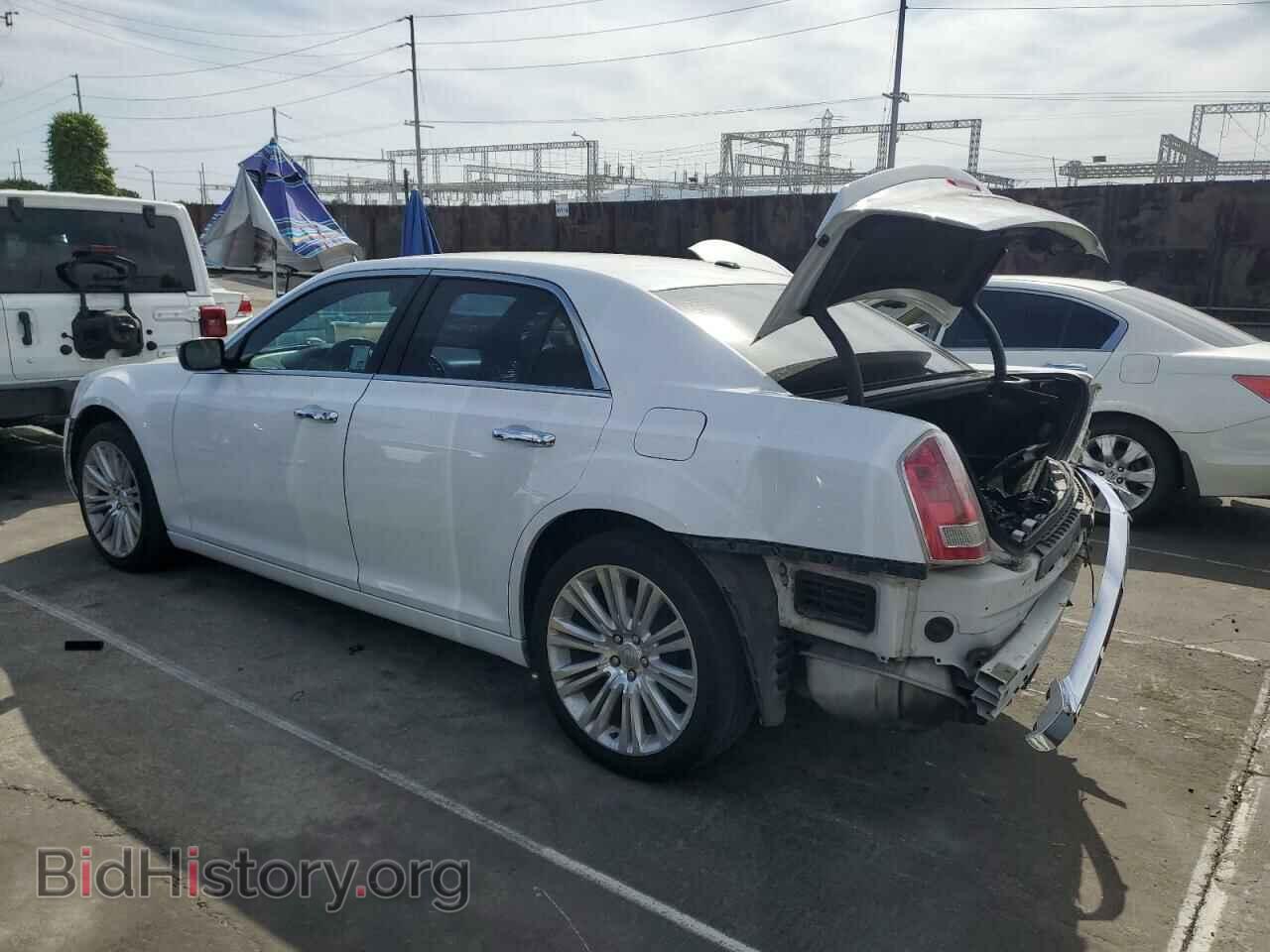 2012 CHRYSLER 300 - VIN: 2C3CCACGXCH200827 - Фото 2