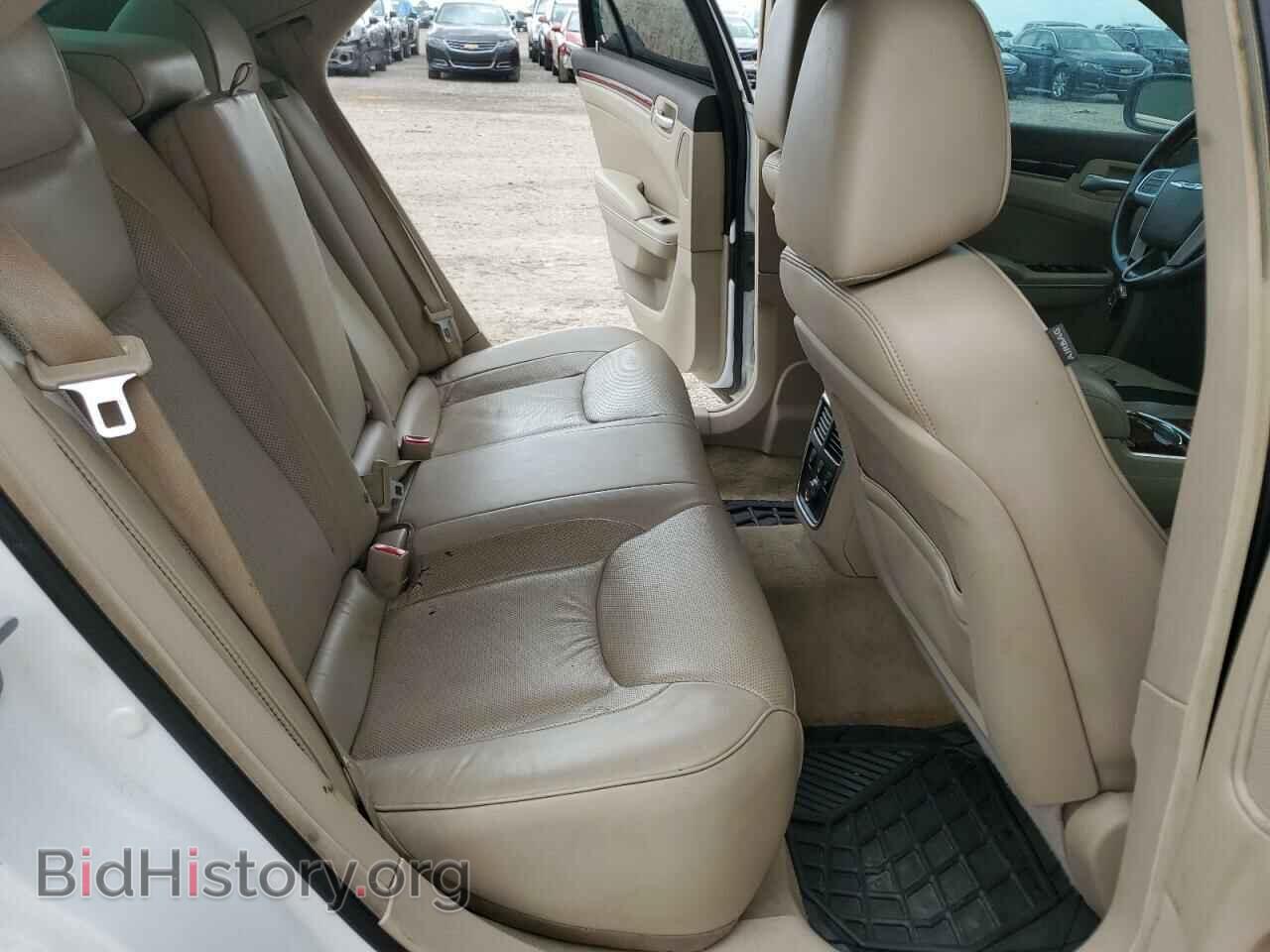 2011 CHRYSLER 300 - VIN: 2C3CA6CT5BH598625 - Photo 10