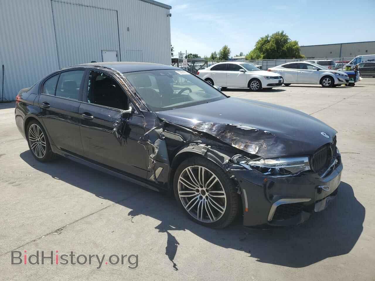 2019 BMW M5 - VIN: WBAJB9C5XKB287877 - Photo 4