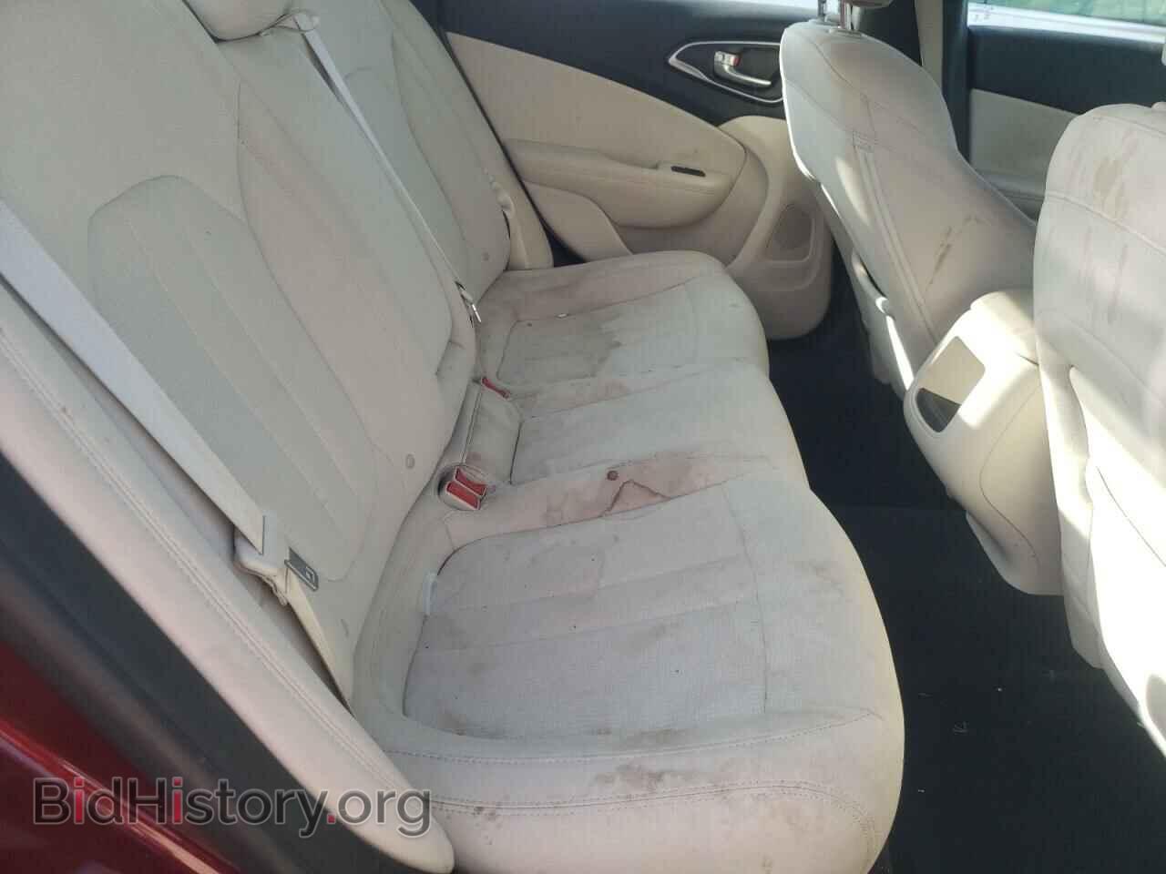 2015 CHRYSLER 200 - VIN: 1C3CCCAB5FN677230 - Фото 6
