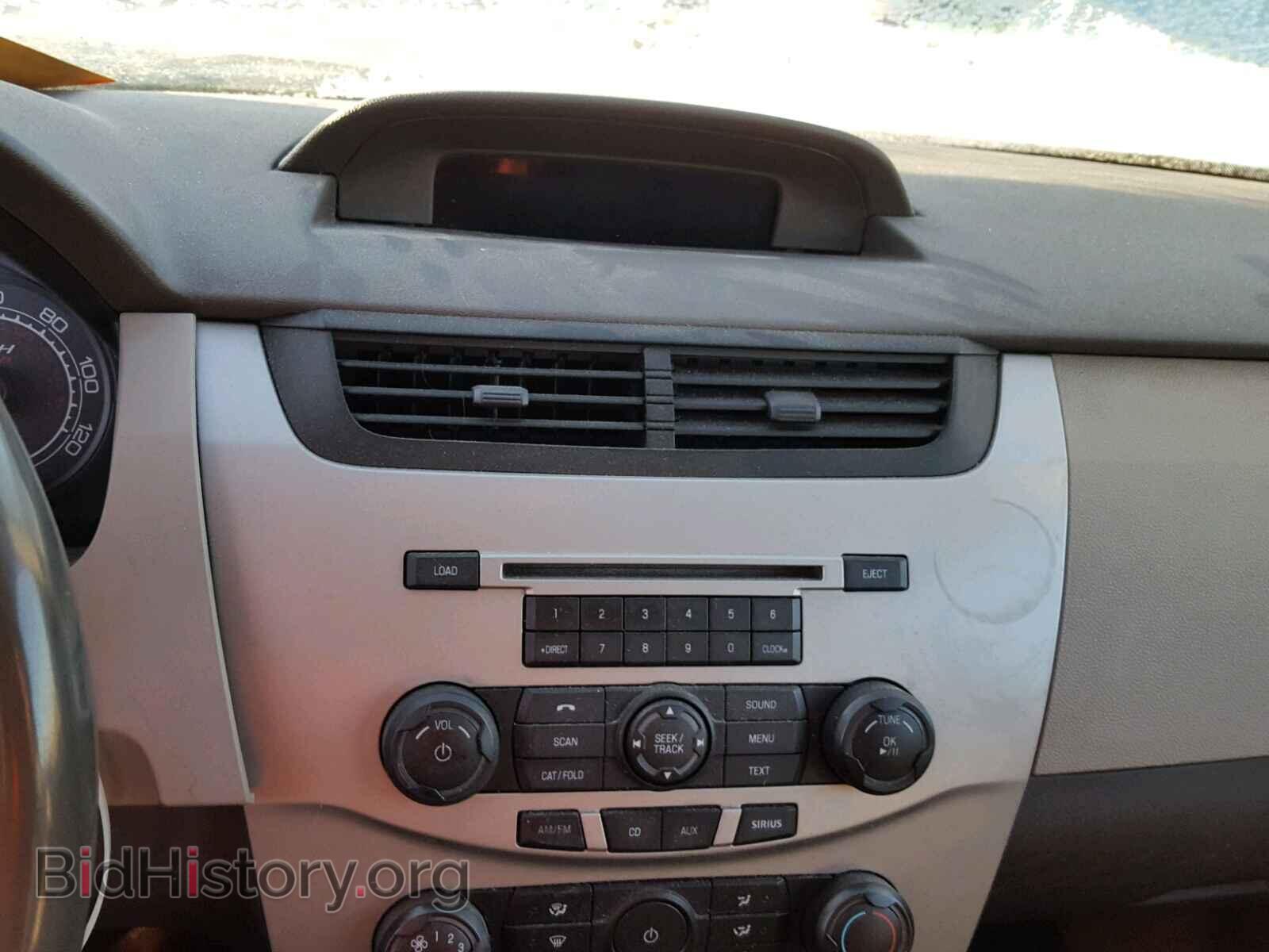2008 FORD FOCUS - VIN: 1FAHP32N88W114111 - Фото 9
