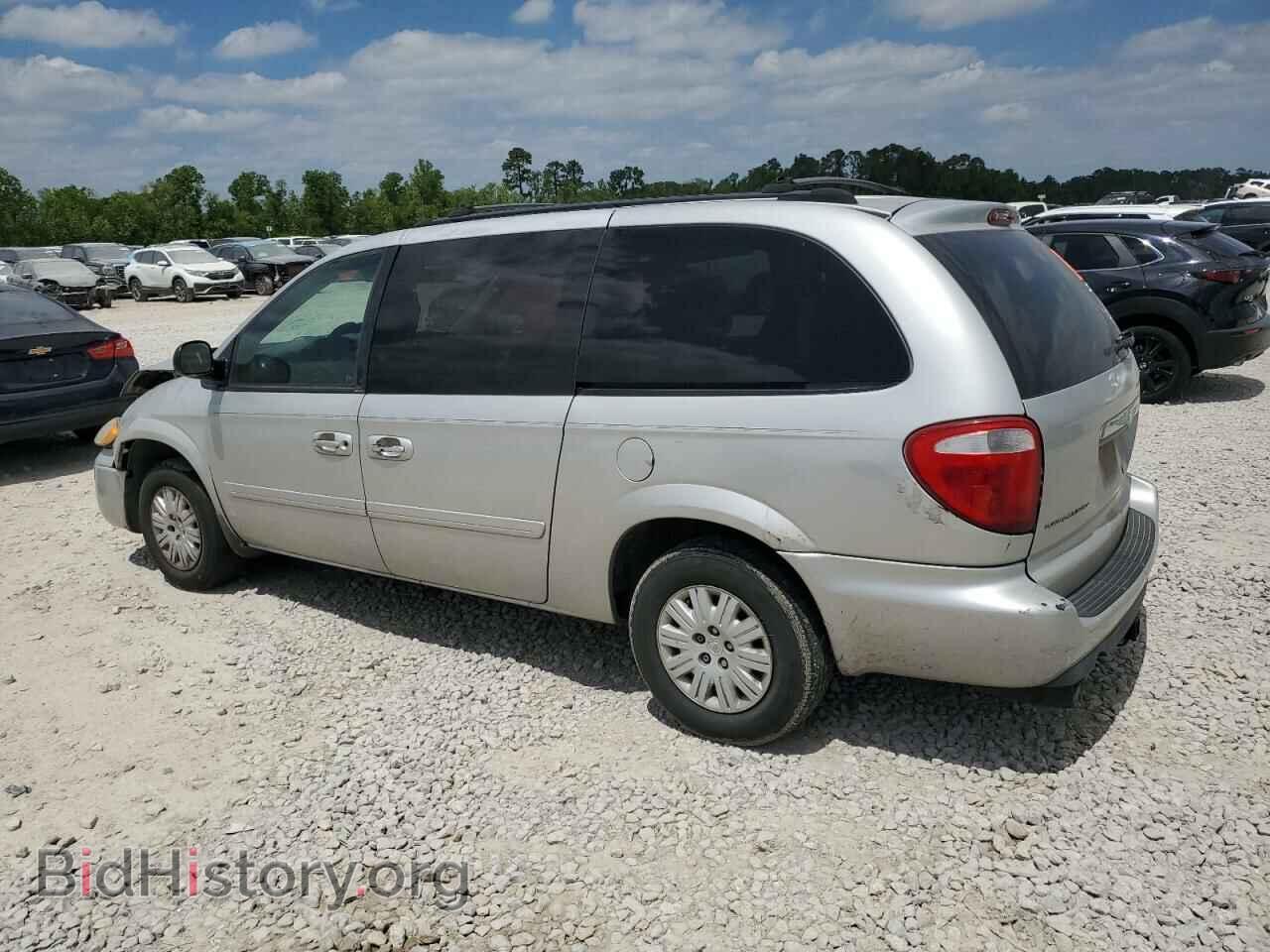 2006 CHRYSLER MINIVAN - VIN: 2A4GP44RX6R601368 - Фото 2