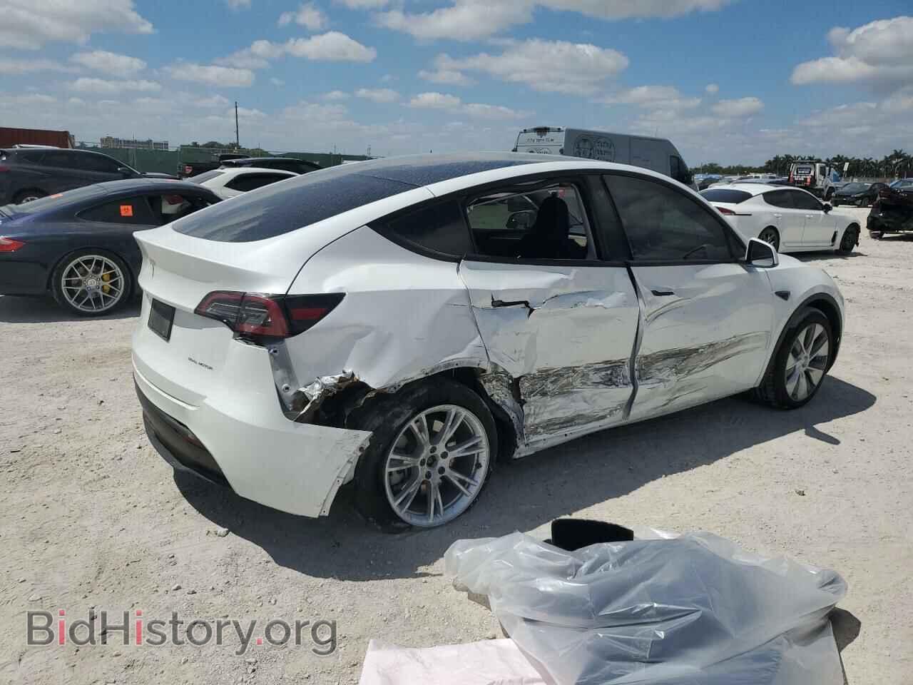 2023 TESLA MODEL Y - VIN: 7SAYGDEE2PF604318 - Фото 3