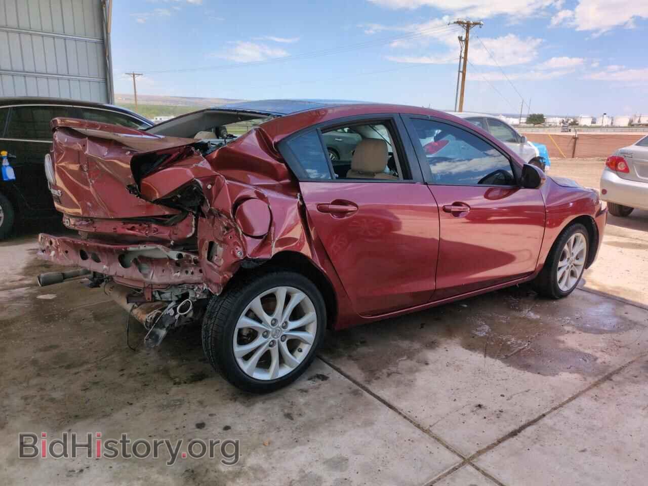 2011 MAZDA MAZDA3 - VIN: JM1BL1U65B1383113 - Фото 3