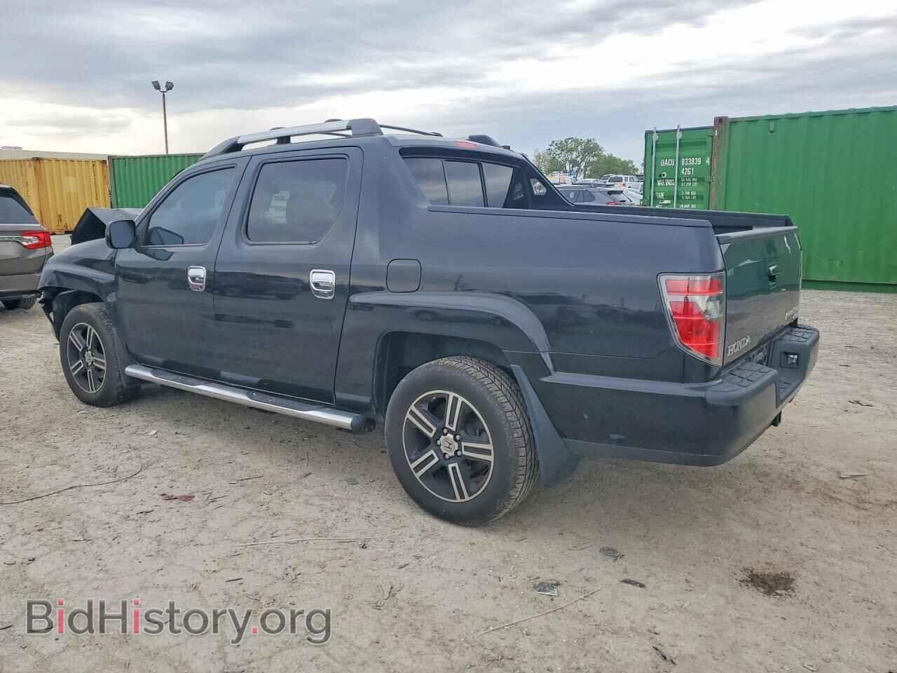 2013 HONDA RIDGELINE - VIN: 5FPYK1F55DB004257 - Фото 2