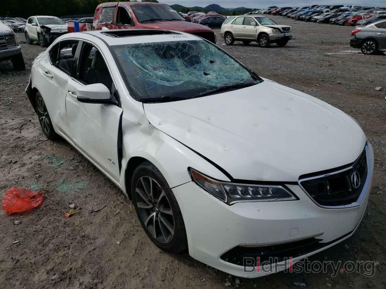 Фотография 19UUB2F54FA017530 - ACURA TLX 2015