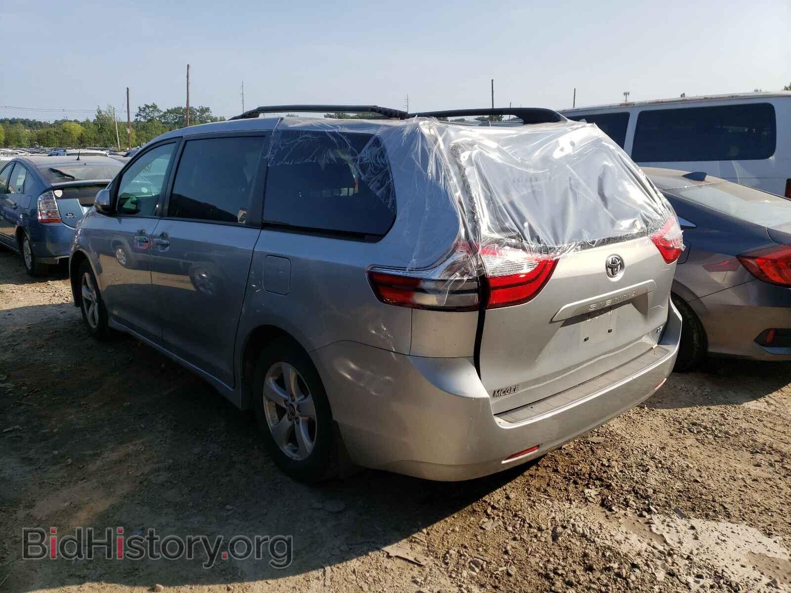 2019 TOYOTA SIENNA - VIN: 5TDKZ3DC1KS973473 - Фото 3