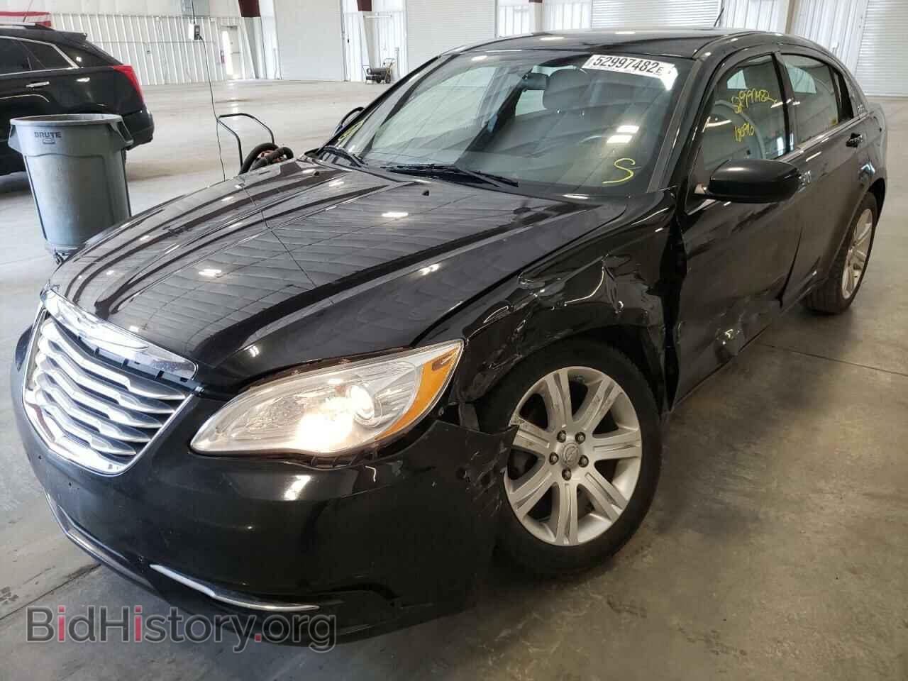 2012 CHRYSLER 200 - VIN: 1C3CCBBB4CN205749 - Фото 2