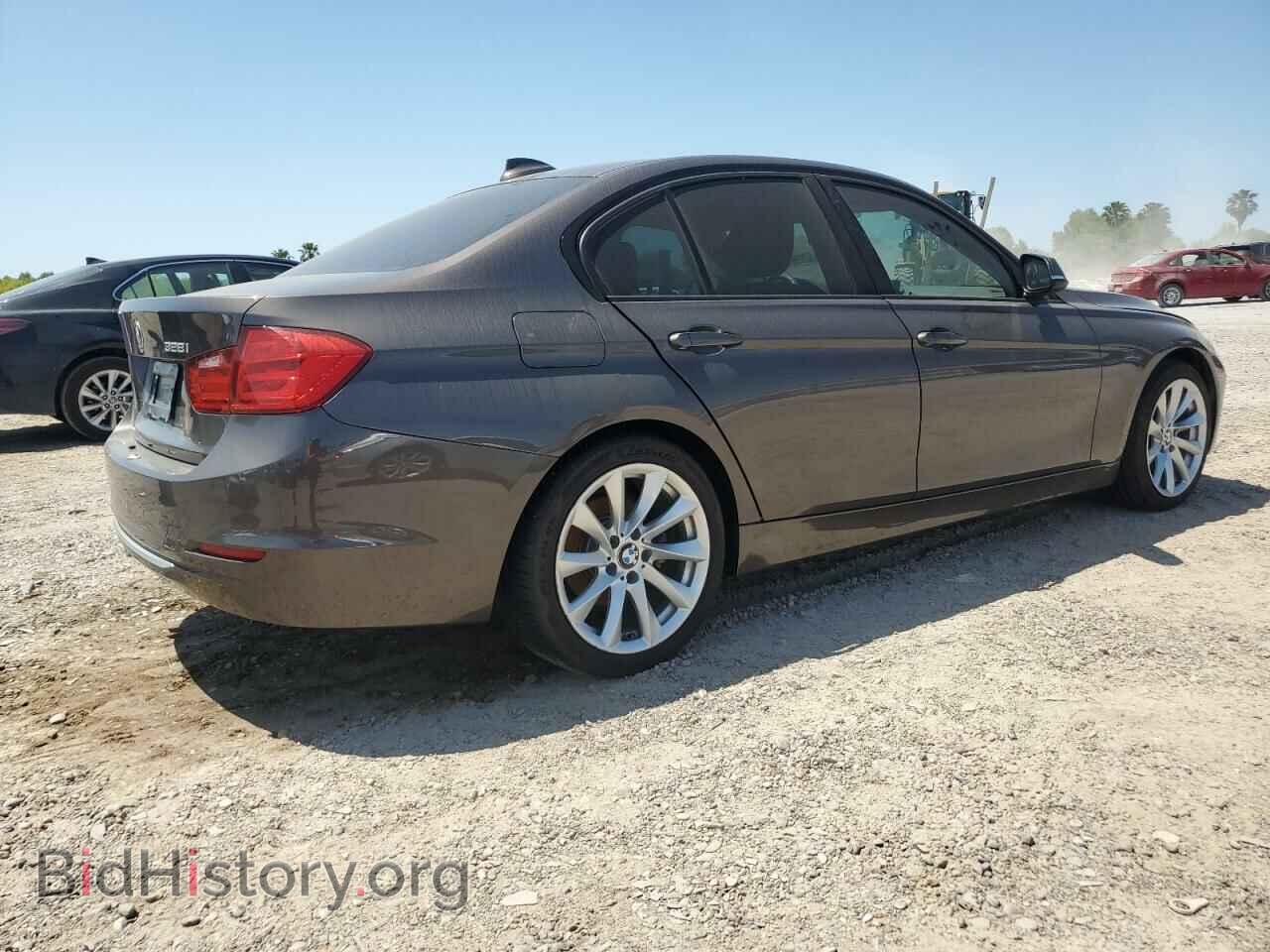 2013 BMW 3 SERIES - VIN: WBA3A5C55DF353705 - Фото 3