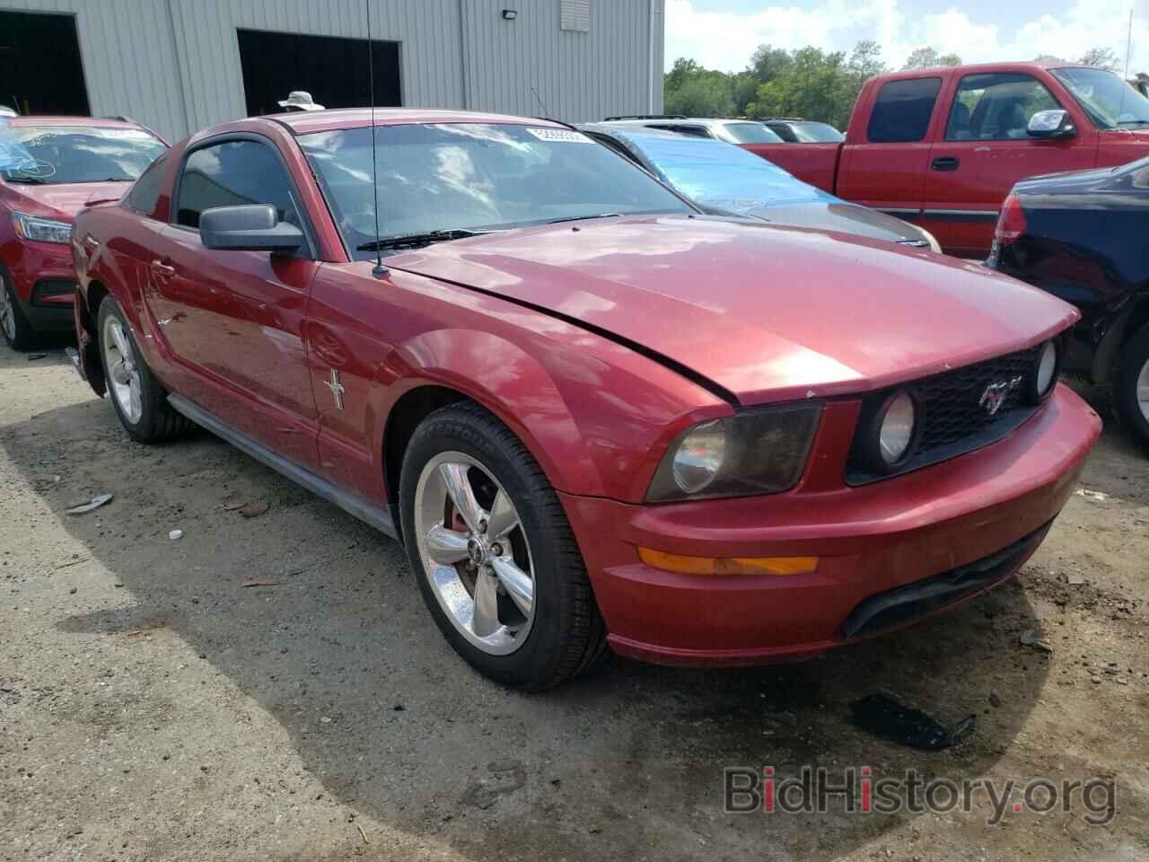 Photo 1ZVFT80N175320725 - FORD MUSTANG 2007