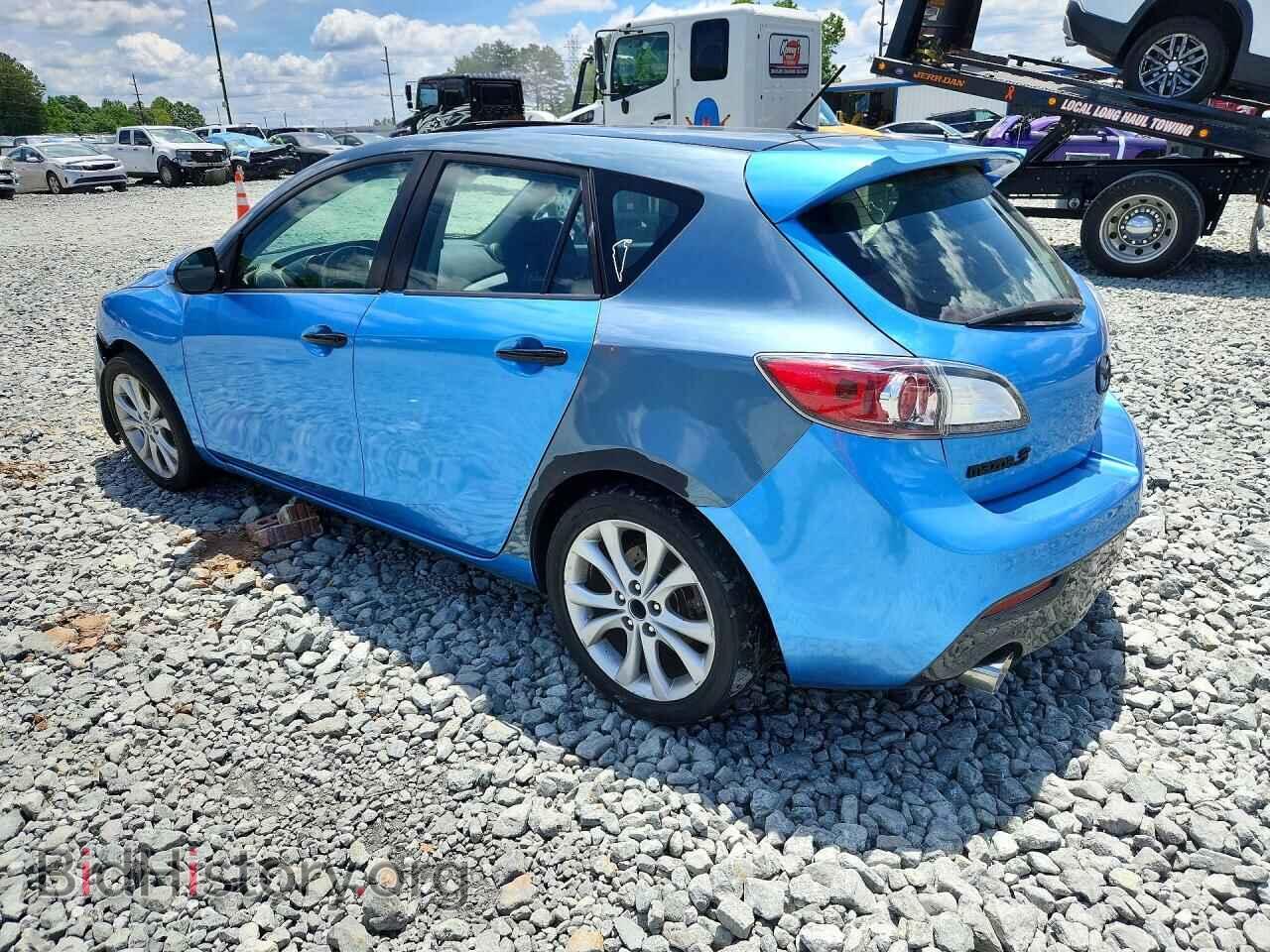 2011 MAZDA MAZDA3 - VIN: JM1BL1K63B1453789 - Photo 2