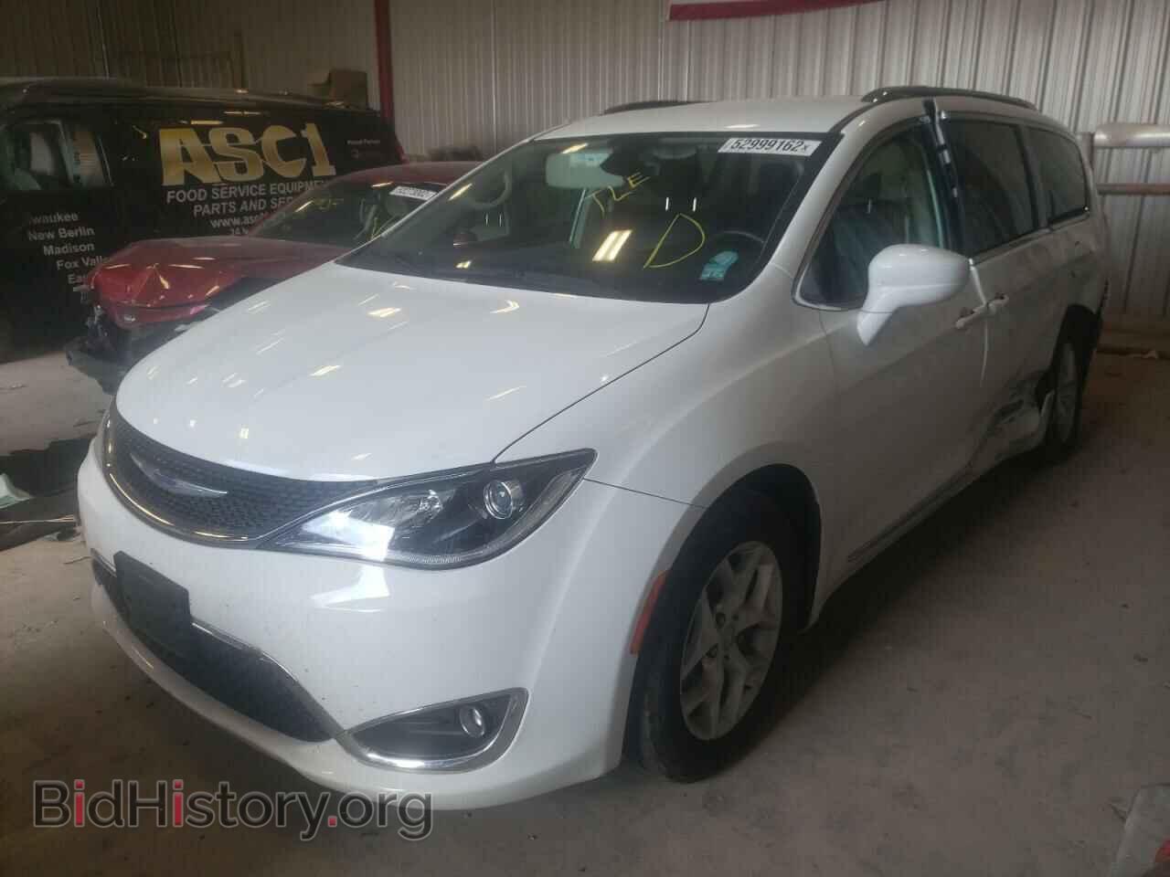 2018 CHRYSLER PACIFICA - VIN: 2C4RC1EG8JR114944 - Photo 2