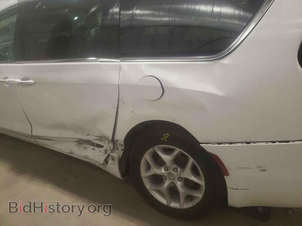 2018 CHRYSLER PACIFICA - VIN: 2C4RC1EG8JR114944 - Photo 9