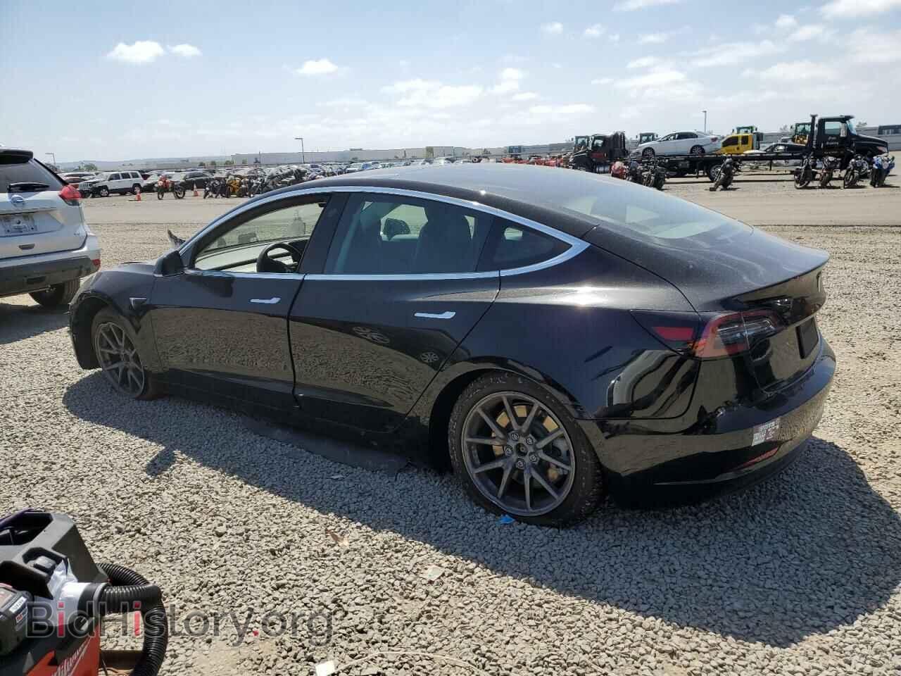 2019 TESLA MODEL 3 - VIN: 5YJ3E1EA9KF304986 - Фото 2