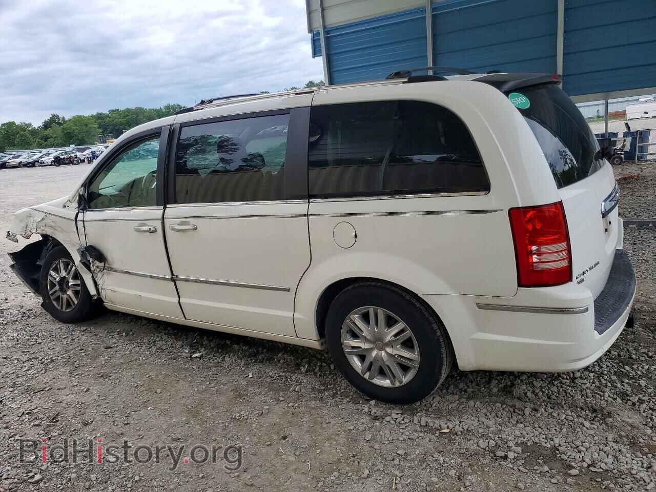 2010 CHRYSLER MINIVAN - VIN: 2A4RR6DX6AR136559 - Photo 2