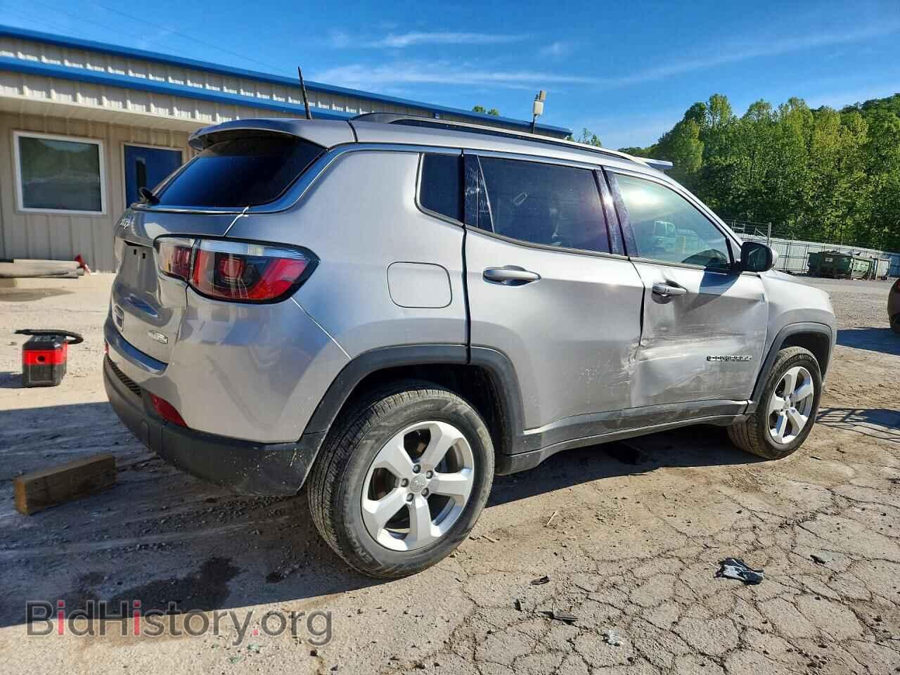 2018 JEEP COMPASS - VIN: 3C4NJDBB7JT479451 - Фото 3