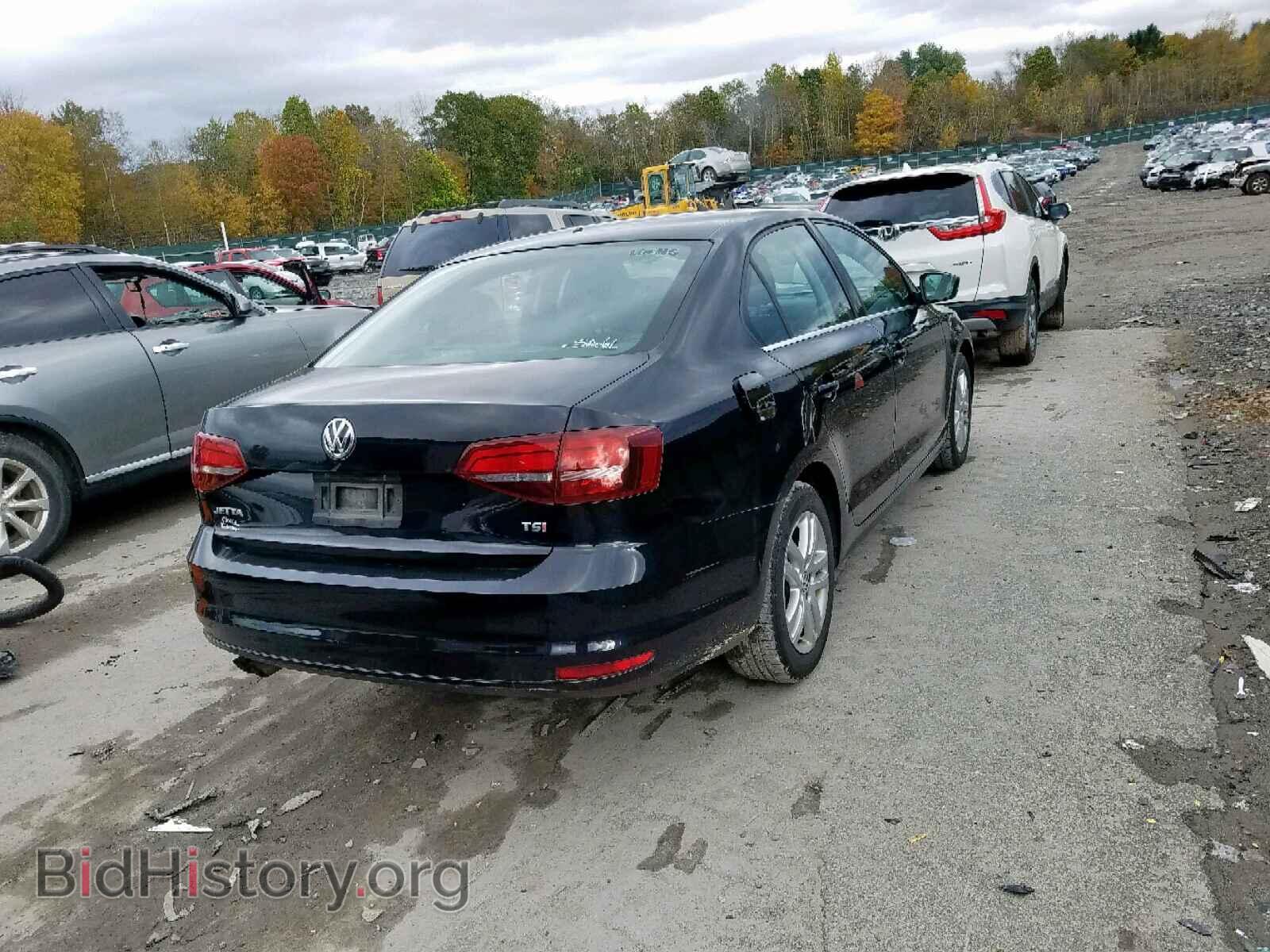 2017 VOLKSWAGEN JETTA - VIN: 3VW2B7AJ6HM257477 - Фото 4