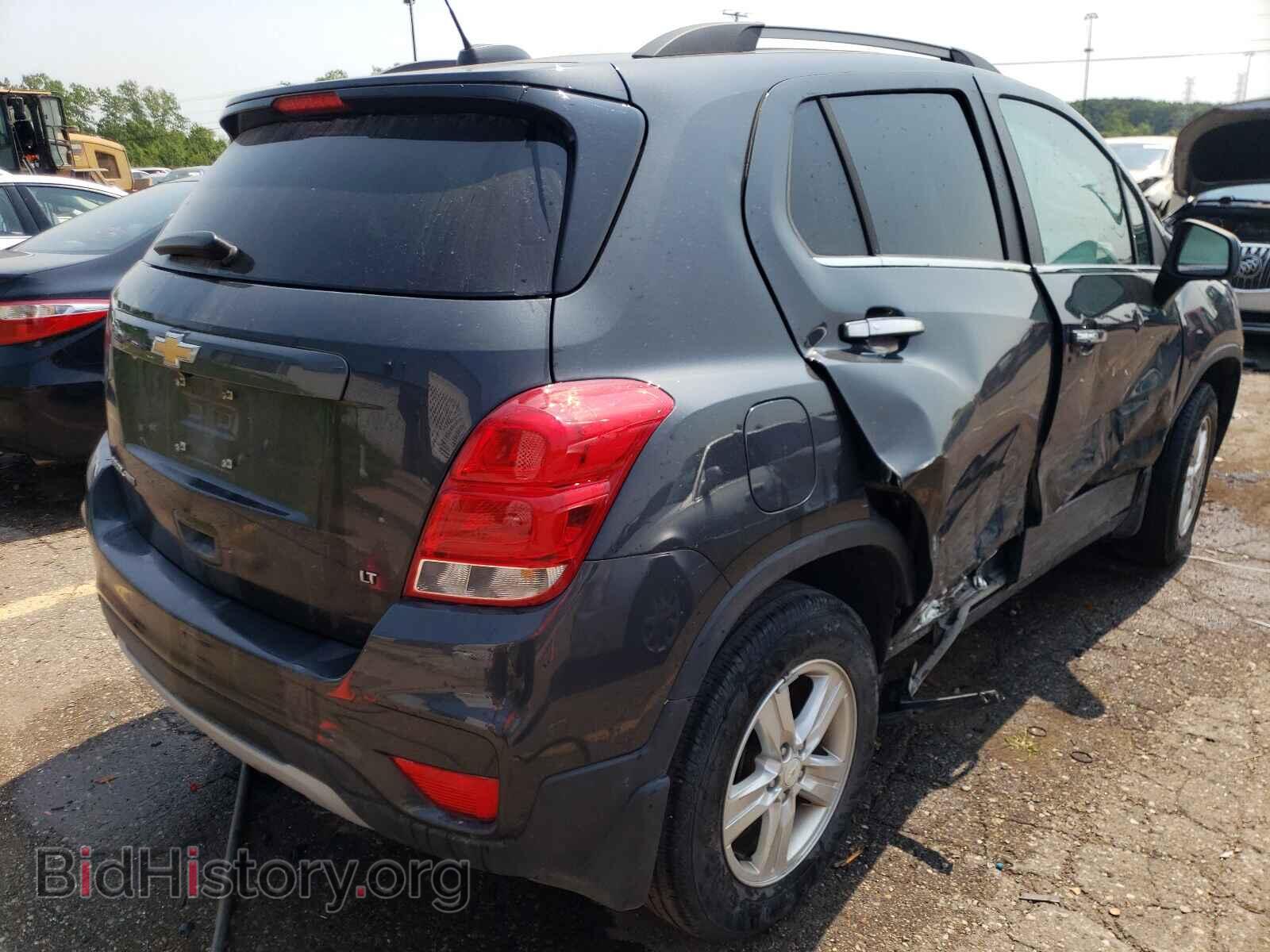 2017 CHEVROLET TRAX - VIN: 3GNCJPSB2HL257913 - Фото 4