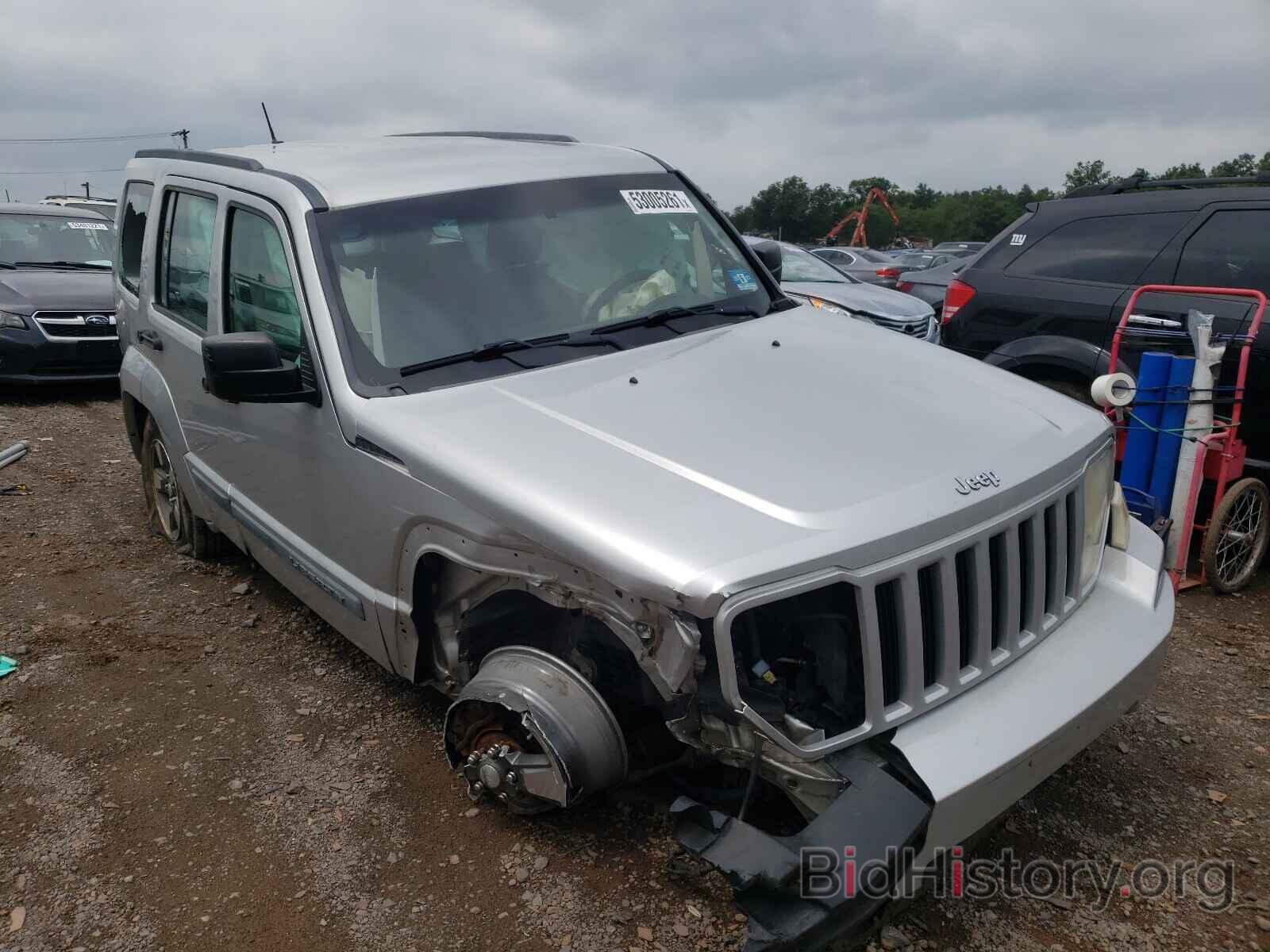 Photo 1J8GN28K18W276884 - JEEP LIBERTY 2008