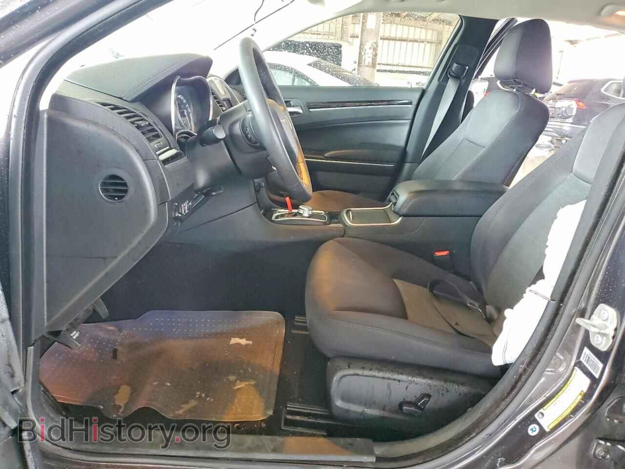 2023 CHRYSLER 300 - VIN: 2C3CCAAG8PH664952 - Фото 7