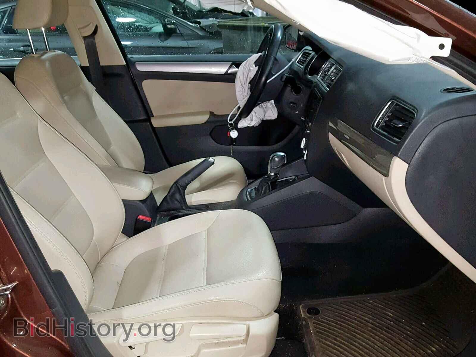 2017 VOLKSWAGEN JETTA - VIN: 3VWDB7AJ4HM323341 - Фото 5