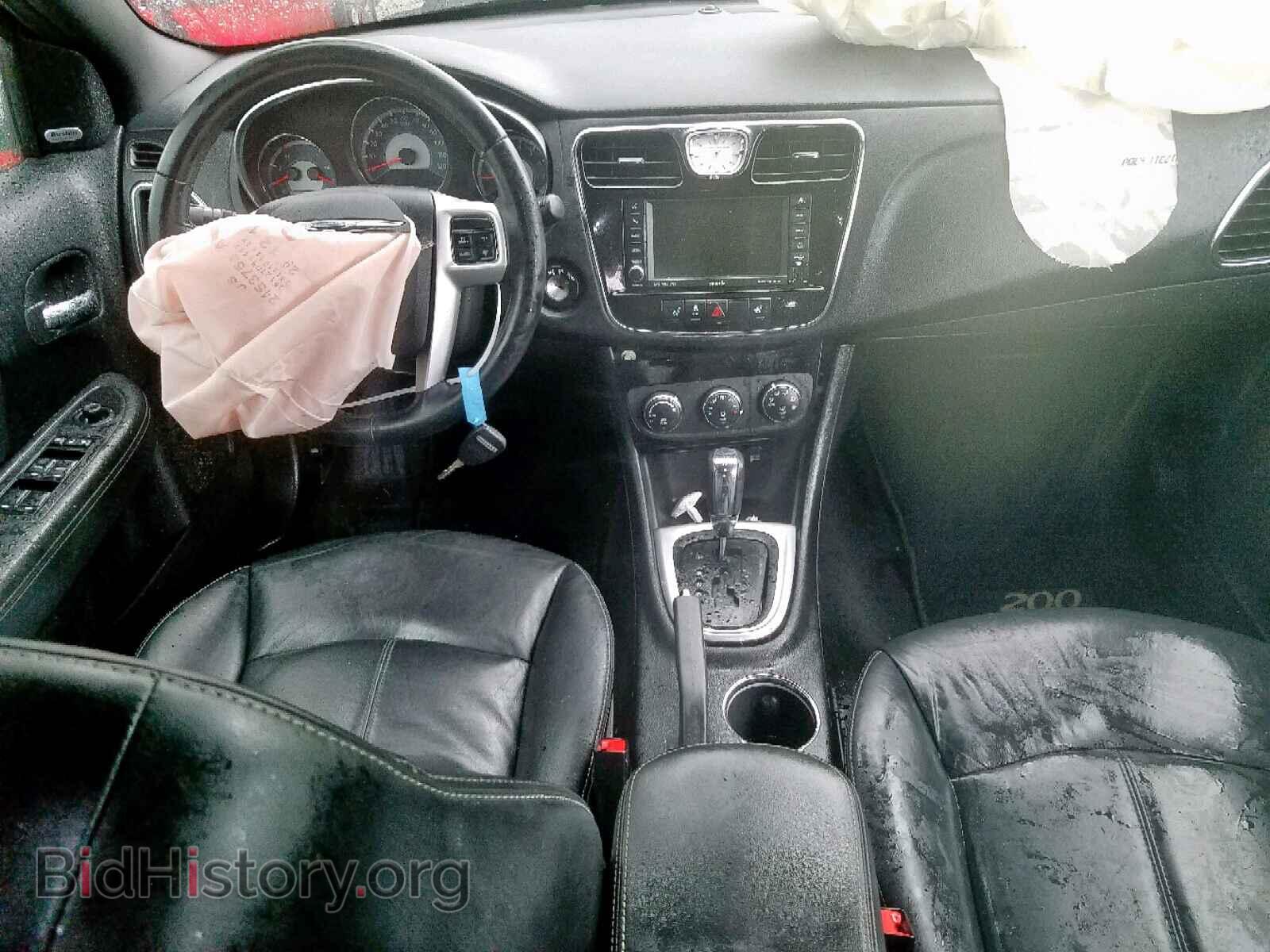 2011 CHRYSLER 200 - VIN: 1C3BC2FG1BN517947 - Фото 9