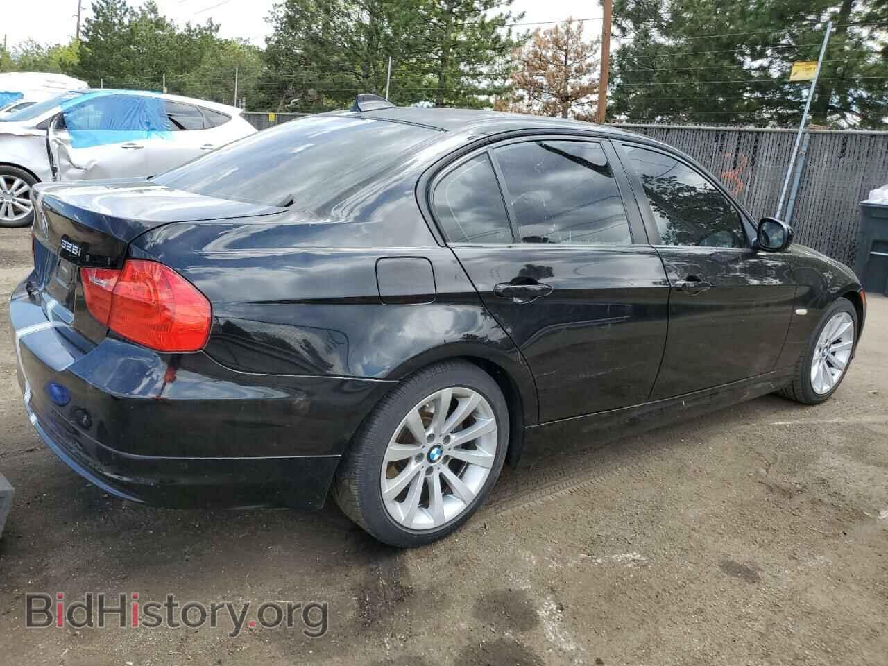 2011 BMW 3 SERIES - VIN: WBAPH7G53BNM54943 - Фото 3