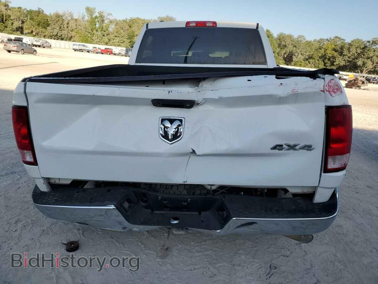 2018 RAM 1500 - VIN: 1C6RR7ST0JS103610 - Фото 6