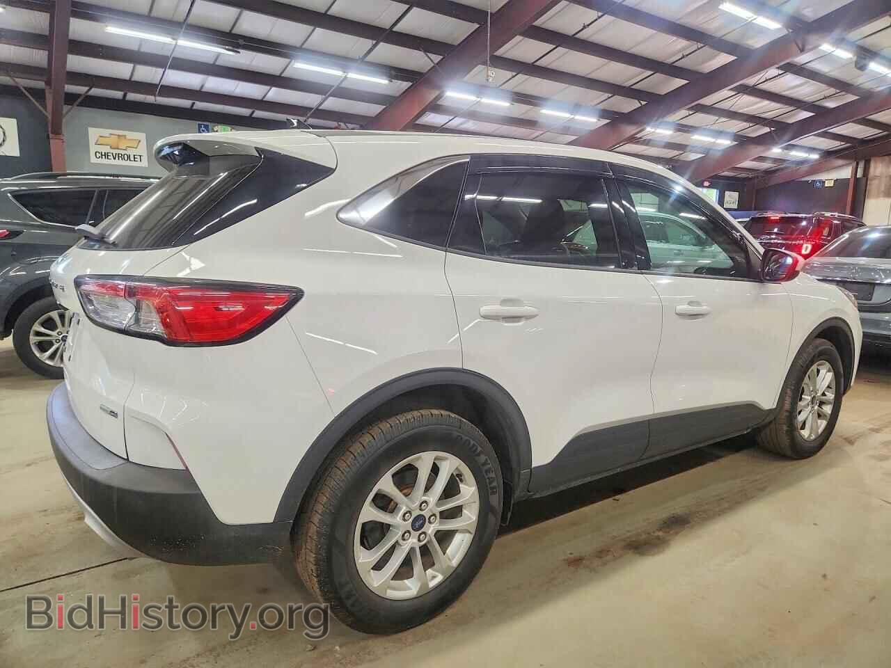 2020 FORD ESCAPE - VIN: 1FMCU9G64LUA64812 - Фото 3