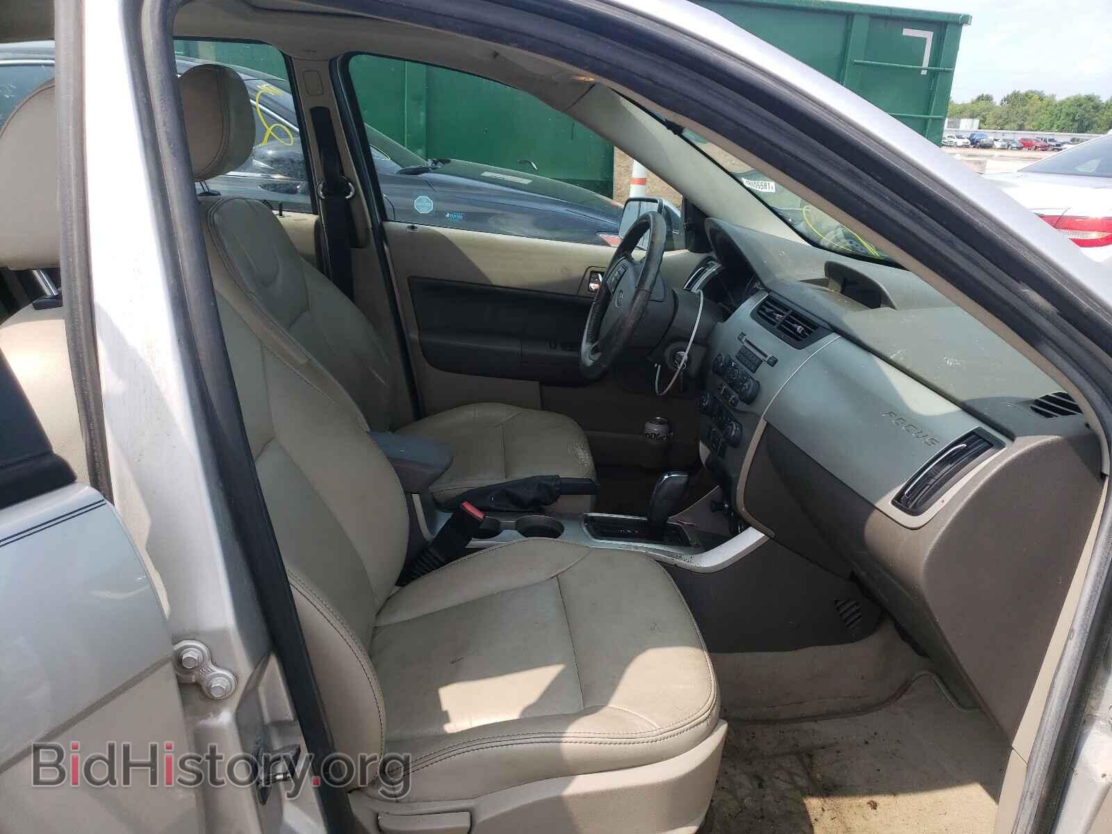 2009 FORD FOCUS - VIN: 1FAHP37N59W252330 - Фото 5