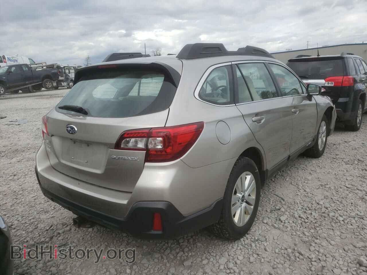 2019 SUBARU OUTBACK - VIN: 4S4BSABC9K3390707 - Фото 4