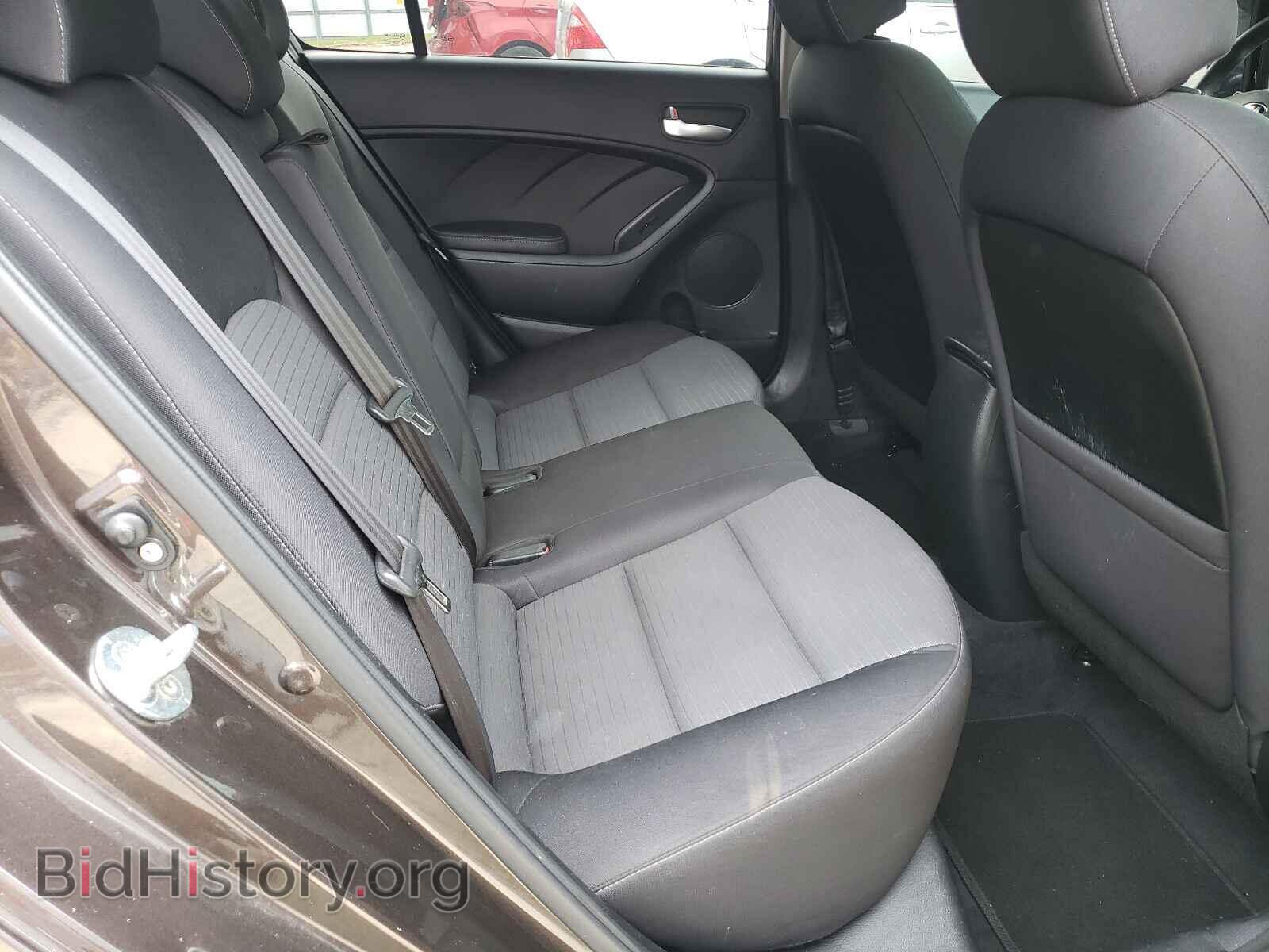 2017 KIA FORTE - VIN: 3KPFL4A77HE014775 - Photo 6