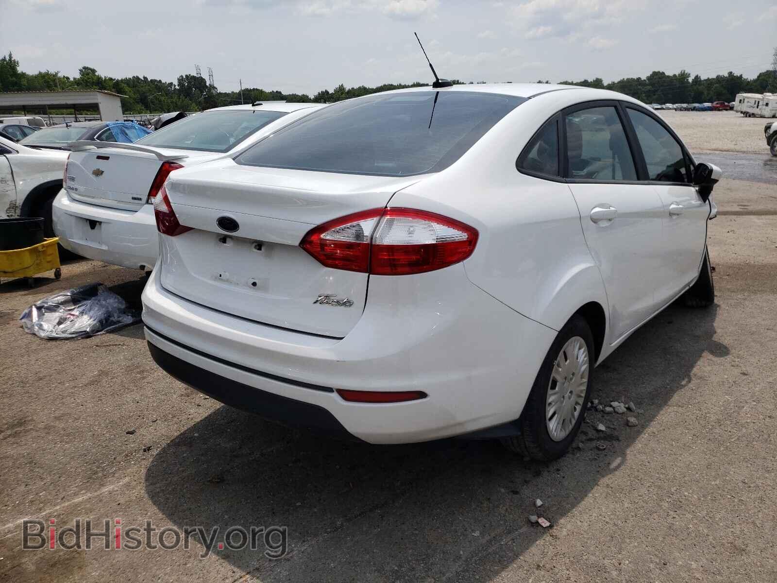 2017 FORD FIESTA - VIN: 3FADP4AJ9HM142633 - Фото 4