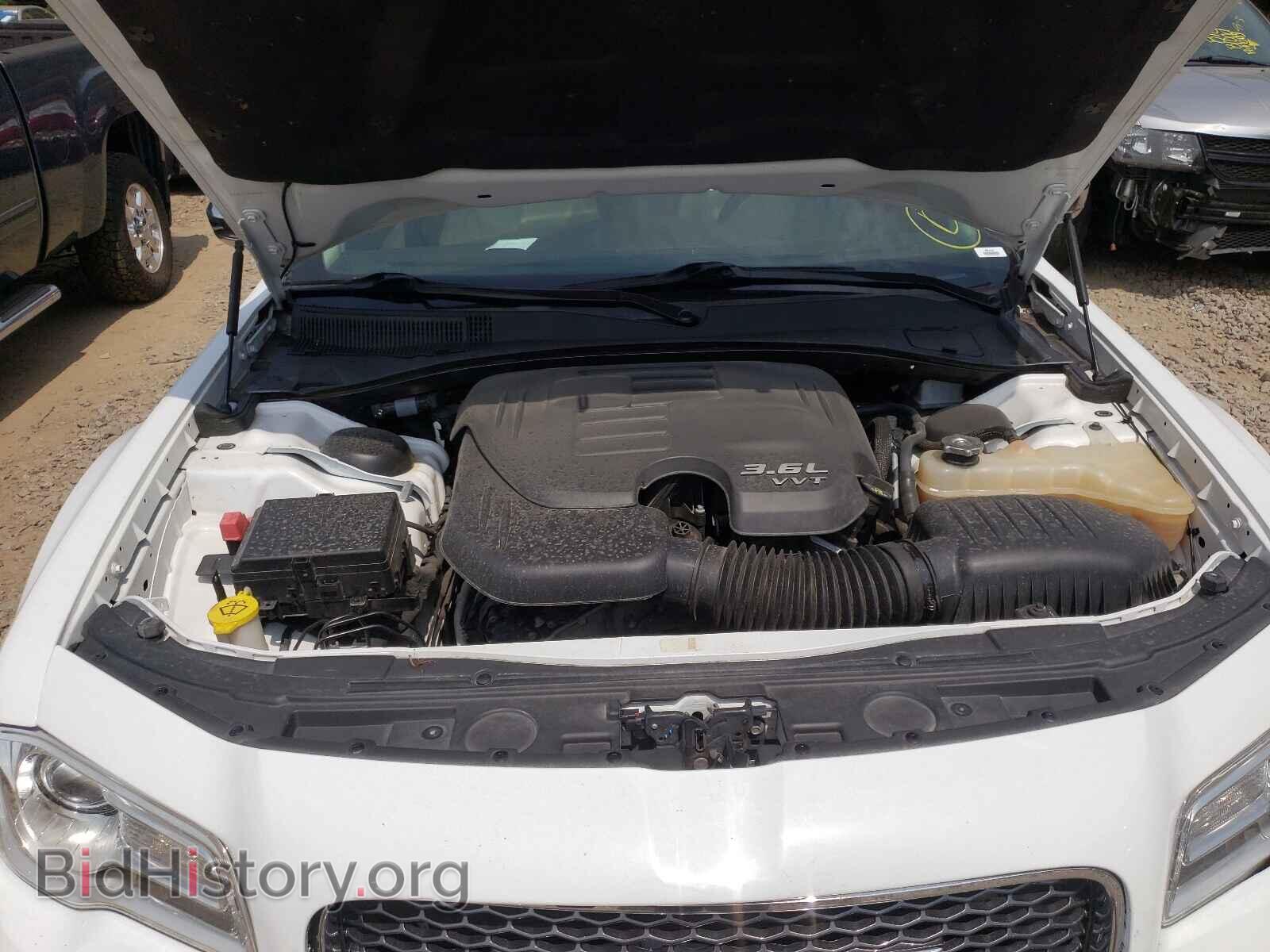 2016 CHRYSLER 300 - VIN: 2C3CCAEG0GH359259 - Фото 7