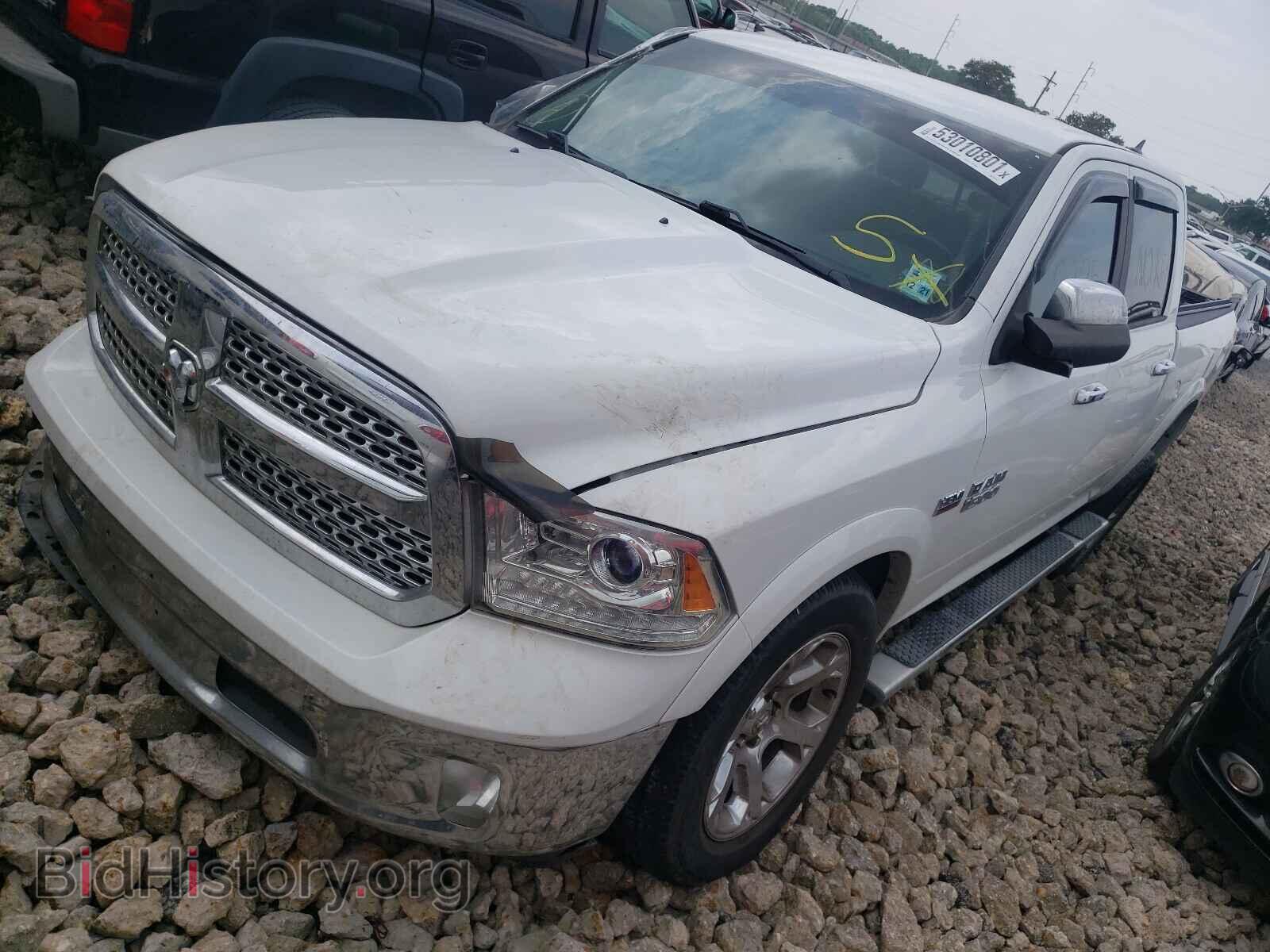 2017 RAM 1500 - VIN: 1C6RR7NT8HS667852 - Фото 2