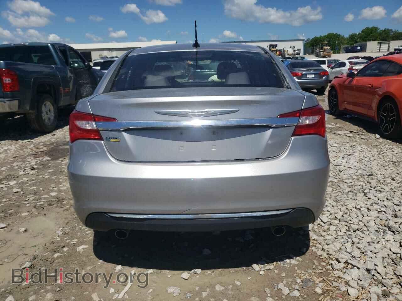 2014 CHRYSLER 200 - VIN: 1C3CCBBG3EN106984 - Фото 6