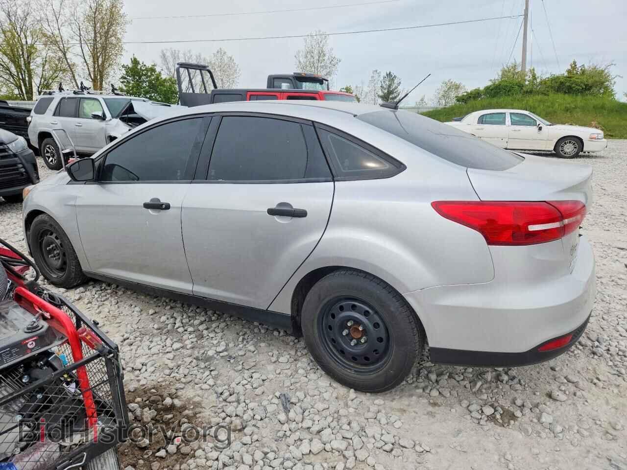 2017 FORD FOCUS - VIN: 1FADP3E24HL322326 - Photo 2