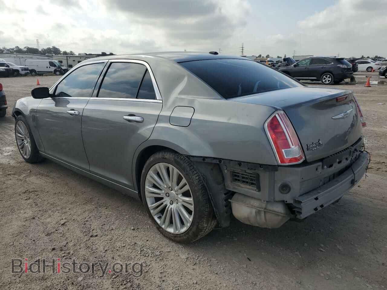 2012 CHRYSLER 300 - VIN: 2C3CCAPT3CH311775 - Фото 2