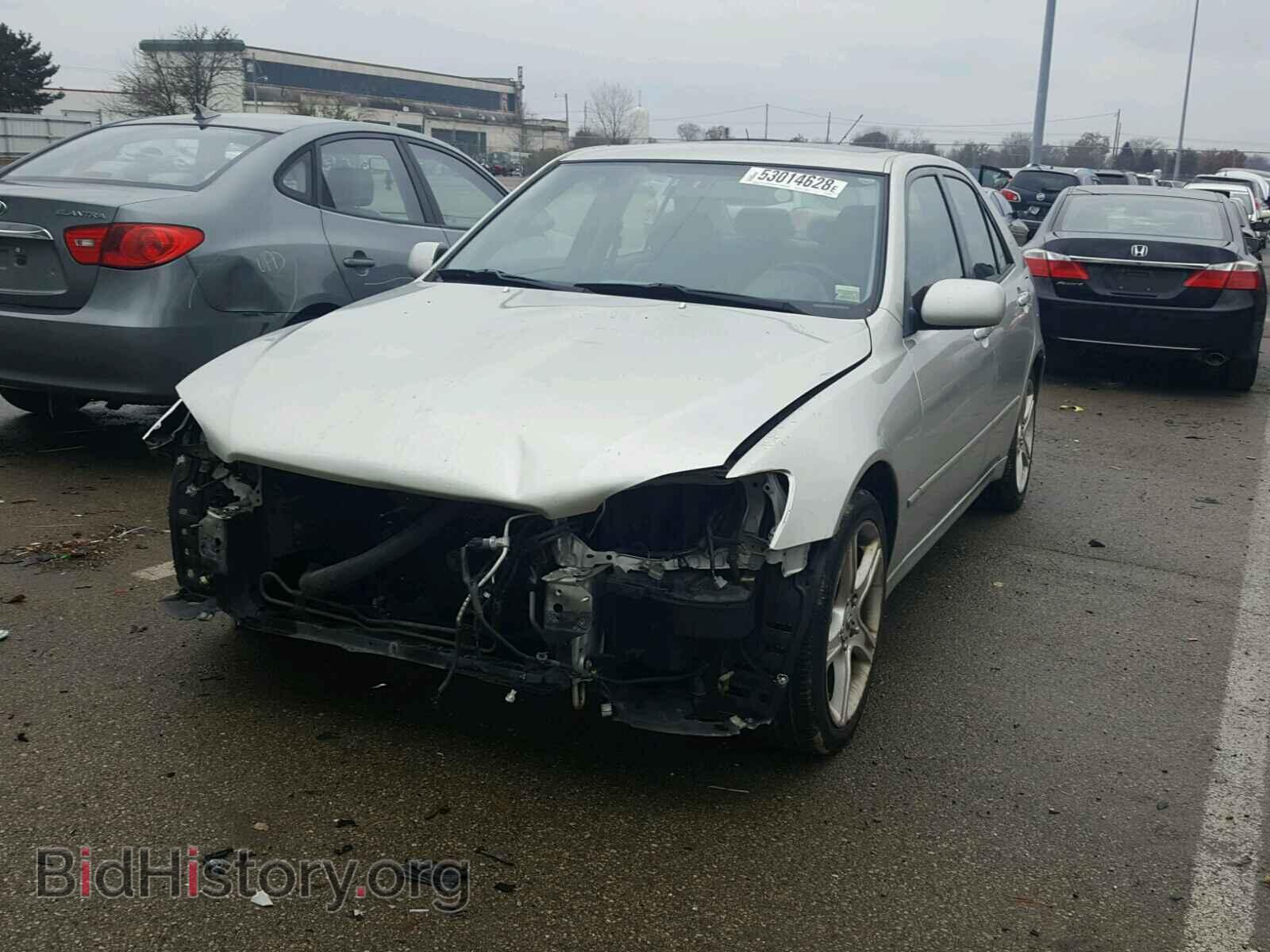 2001 LEXUS IS - VIN: JTHBD182310028352 - Фото 2