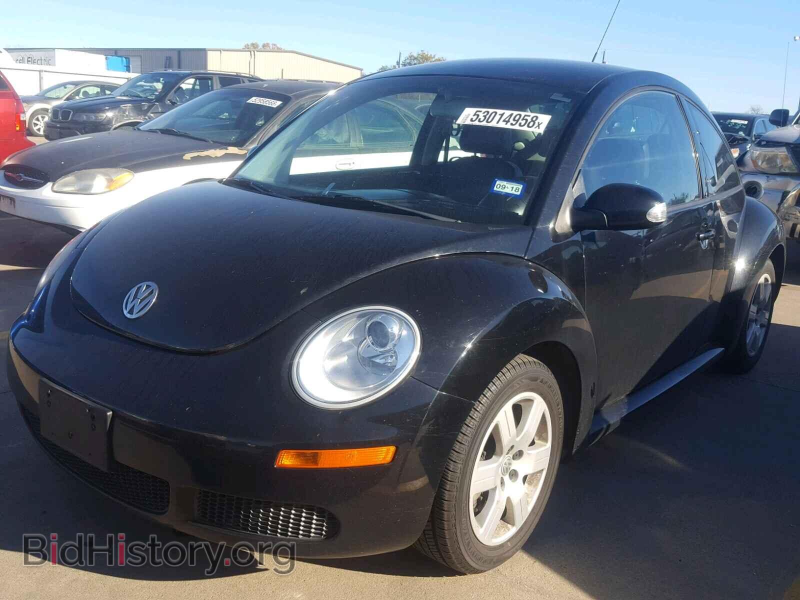 2007 VOLKSWAGEN BEETLE - VIN: 3VWPW31C77M515170 - Фото 2