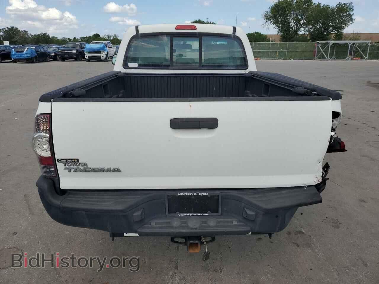 2011 TOYOTA All Models - VIN: 5TFNX4CN4BX006068 - Фото 6