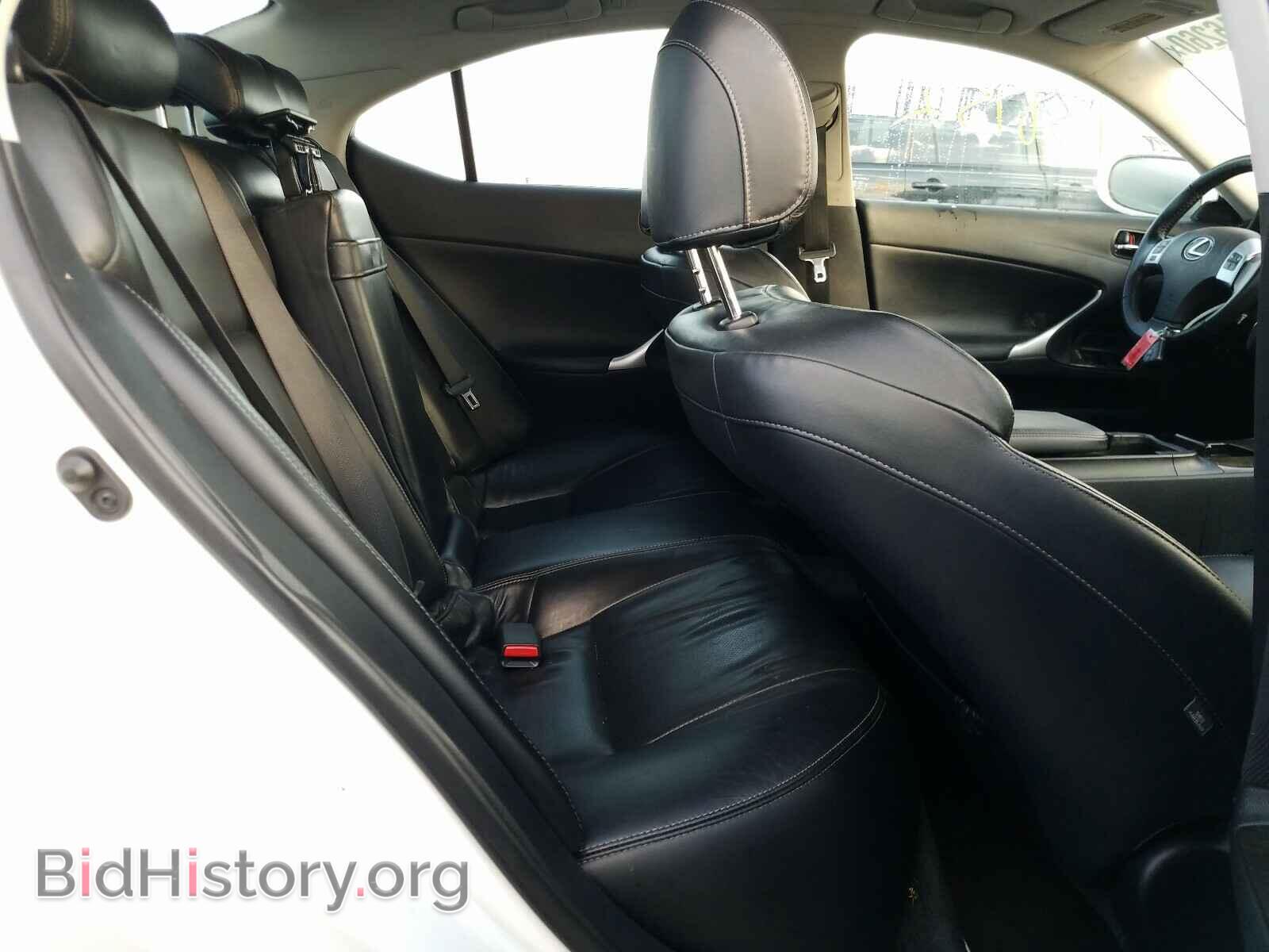 2011 LEXUS IS - VIN: JTHCF5C2XB5046039 - Фото 6
