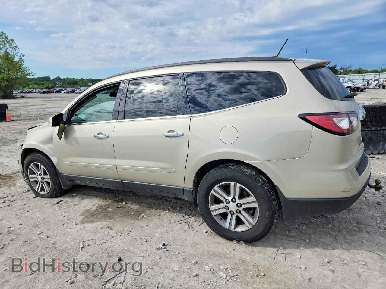 2015 CHEVROLET TRAVERSE - VIN: 1GNKVHKD3FJ102797 - Фото 2