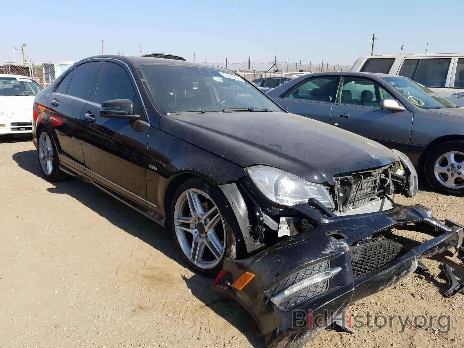 Photo WDDGF4HB1CR195168 - MERCEDES-BENZ C CLASS 2012