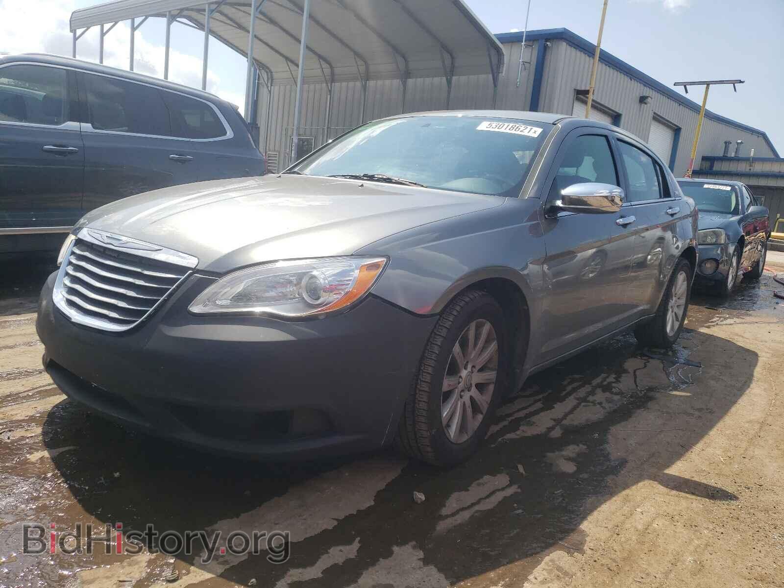 2013 CHRYSLER 200 - VIN: 1C3CCBCG7DN726606 - Фото 2
