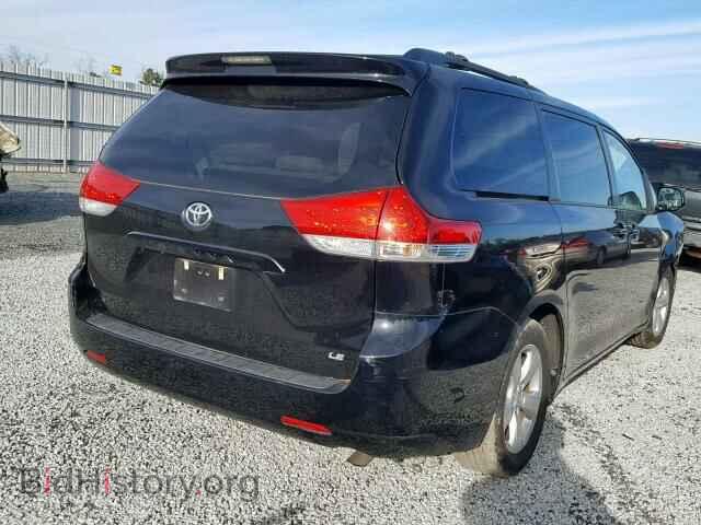 2013 TOYOTA SIENNA LE - VIN: 5TDKK3DC8DS310098 - Фото 4