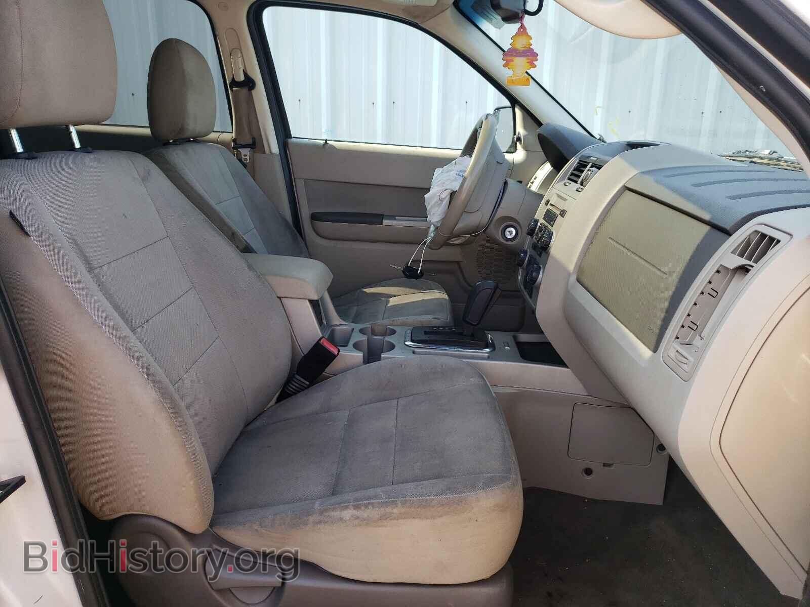 2011 FORD ESCAPE - VIN: 1FMCU9DG0BKC61371 - Фото 5