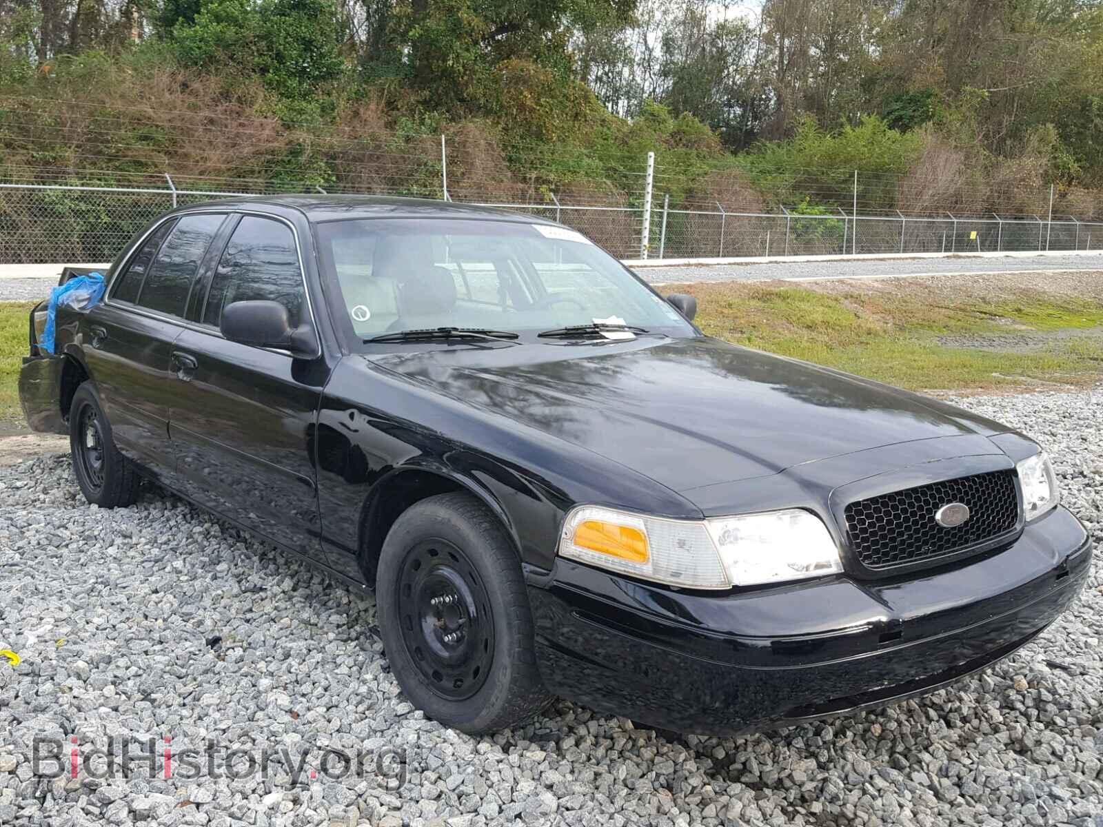 Photo 2FAFP71W63X119300 - FORD CROWN VIC 2003